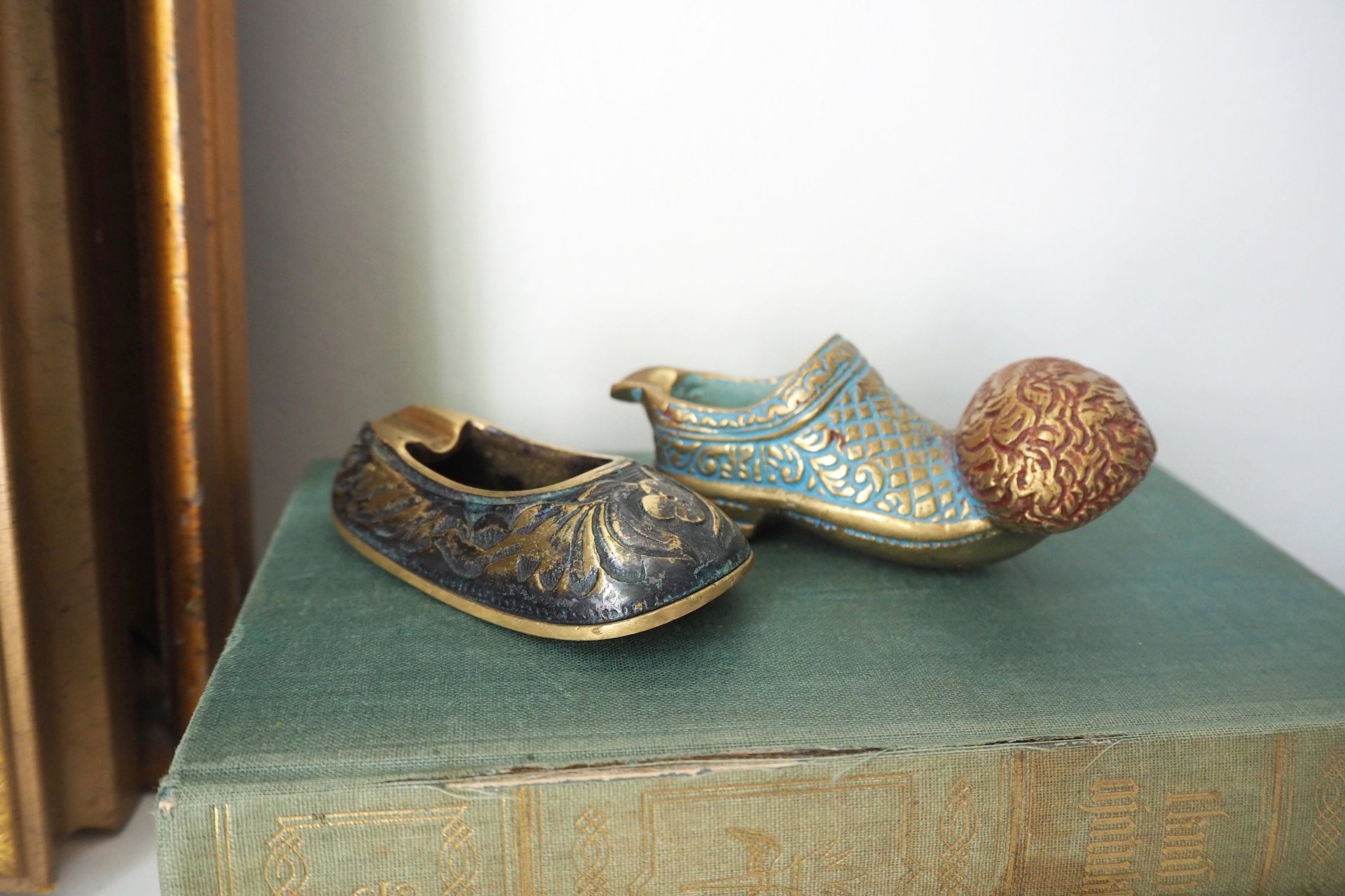 Vintage brass ashtray | Small vintage ashtray | Brass ashtray | Shoe ashtray