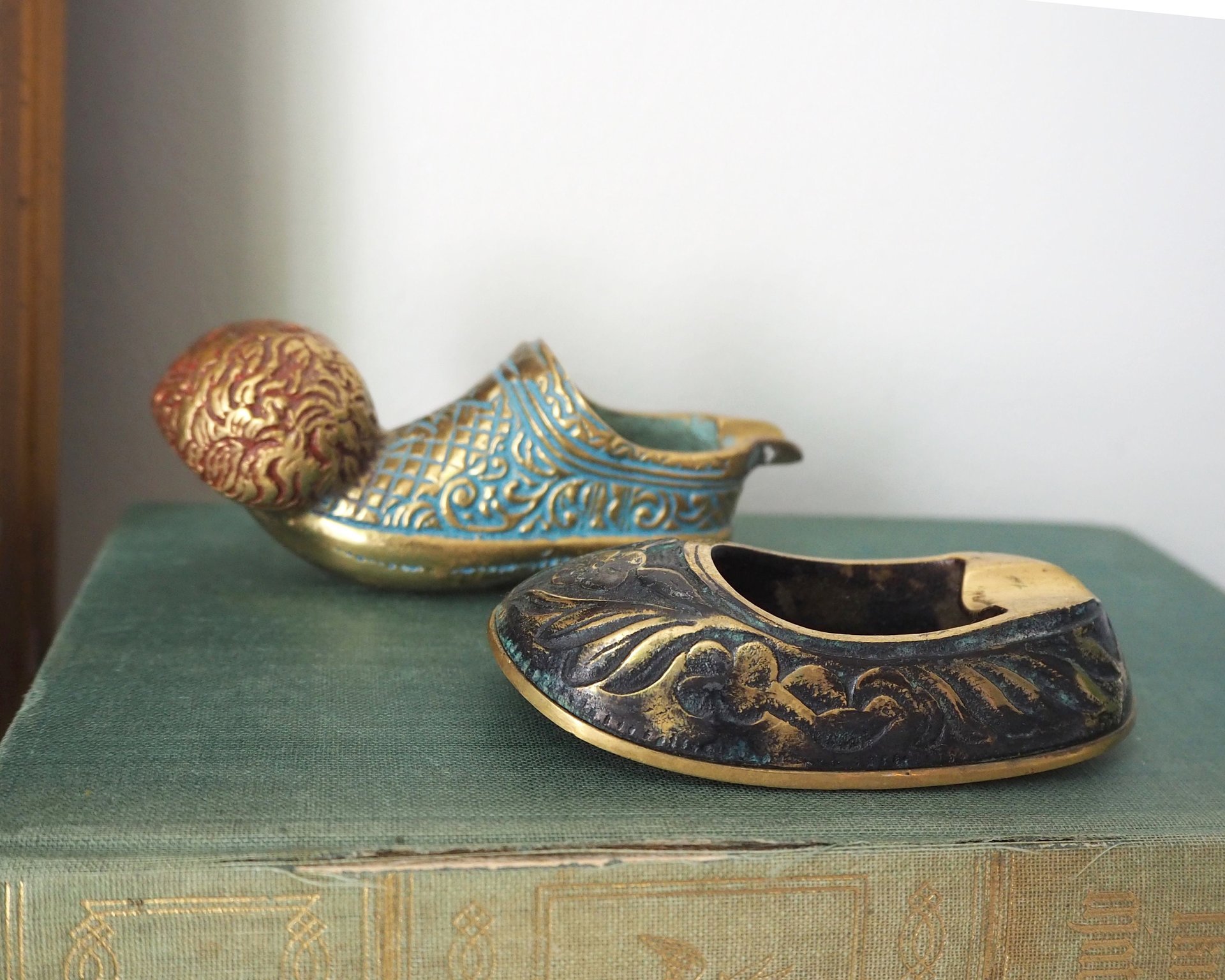 Vintage brass ashtray | Small vintage ashtray | Brass ashtray | Shoe ashtray