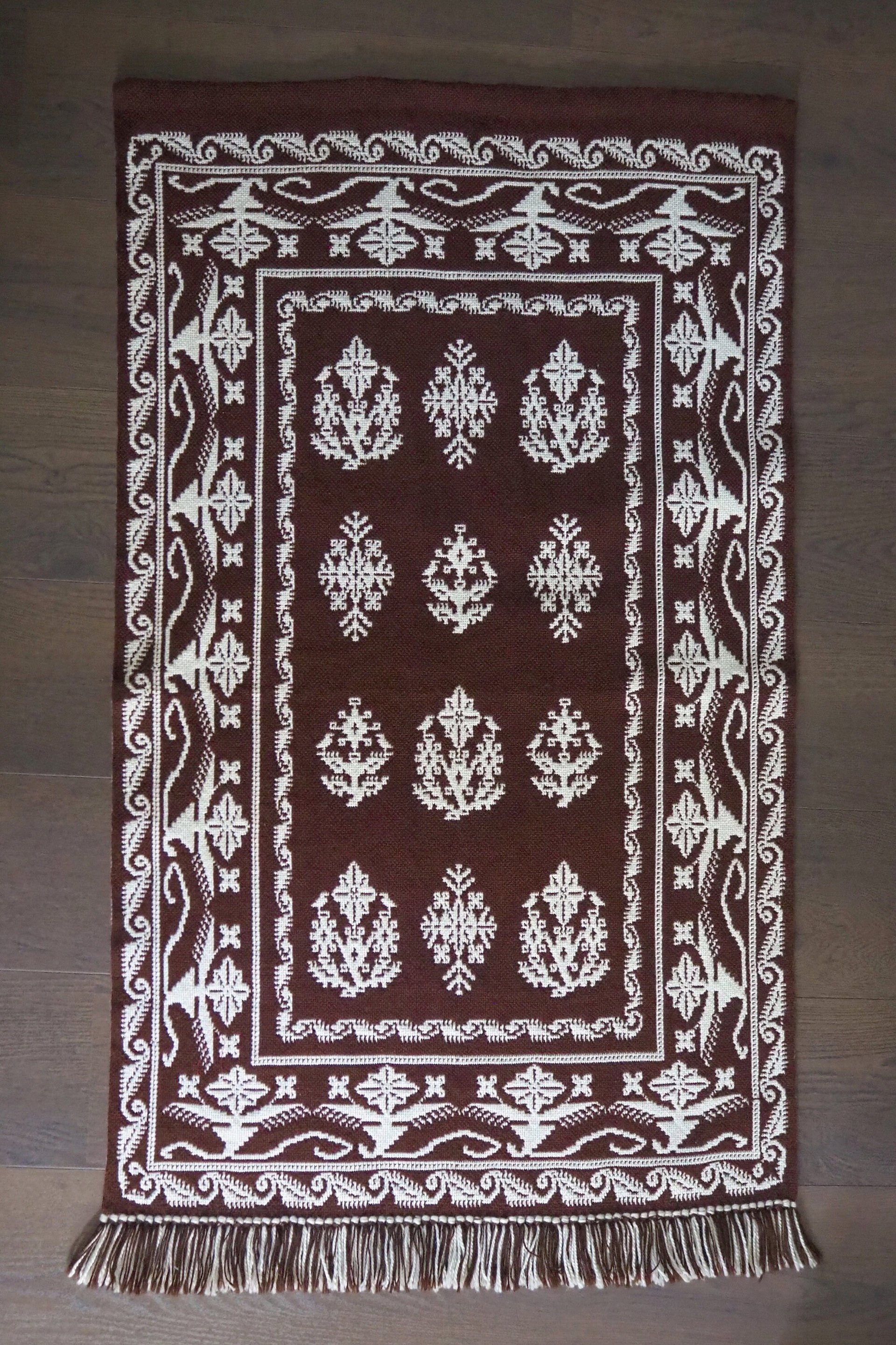 Vintage wall hanging | Large brown and white wall hanging | Scandinavian wall hanging | Vintage wall tapestry | Handmade wall tapestry