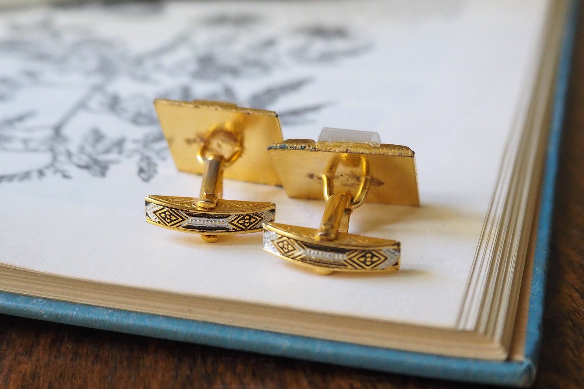 Vintage Damascene cuff links | Vintage cuff links | Damascene cuff links | Gold plated cufflinks