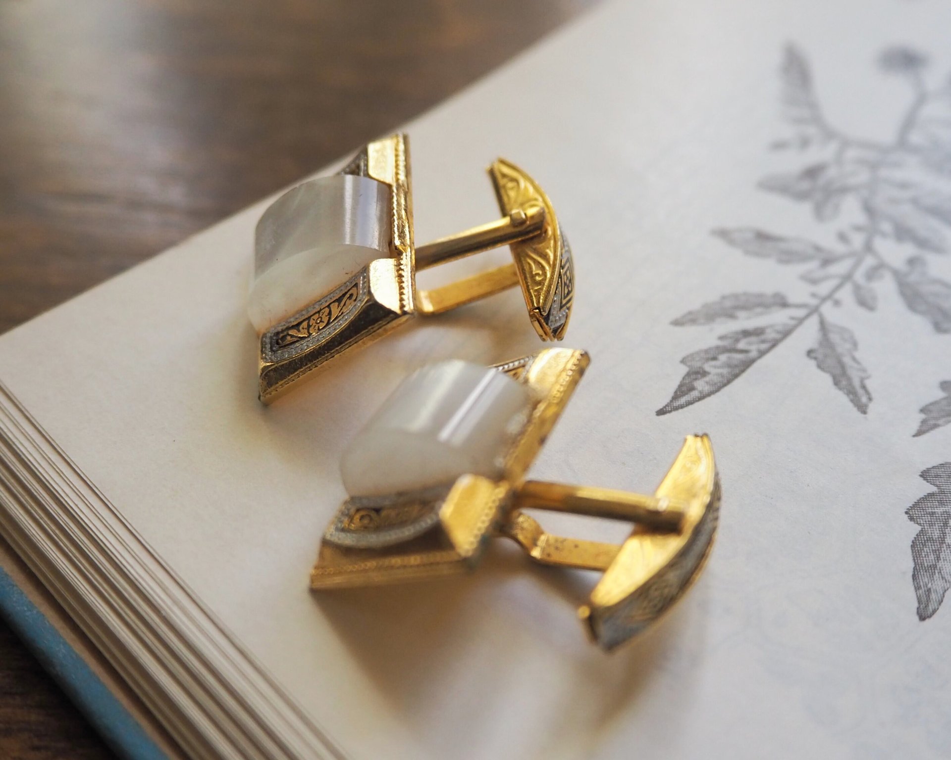 Vintage Damascene cuff links | Vintage cuff links | Damascene cuff links | Gold plated cufflinks