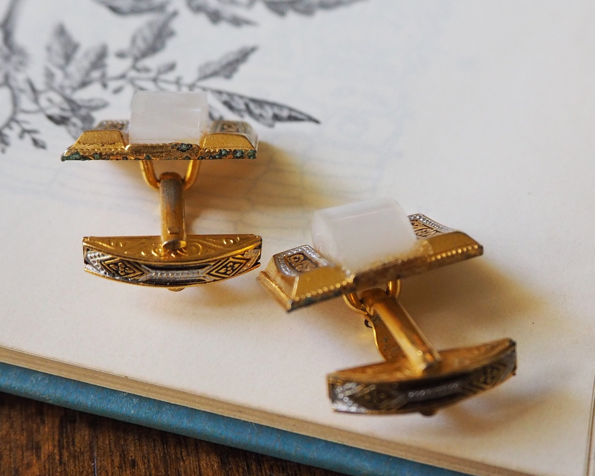 Vintage Damascene cuff links | Vintage cuff links | Damascene cuff links | Gold plated cufflinks