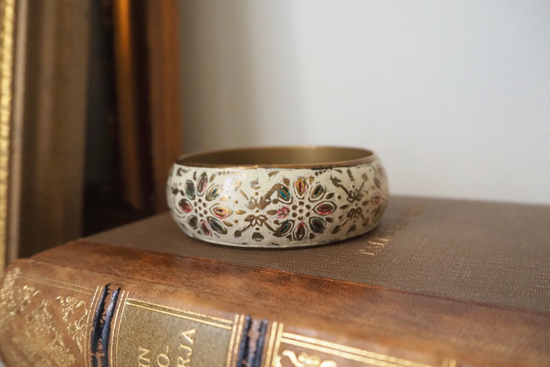 Vintage brass bangle | Vintage brass bracelet | Ornate brass bangle | Stacking bangle