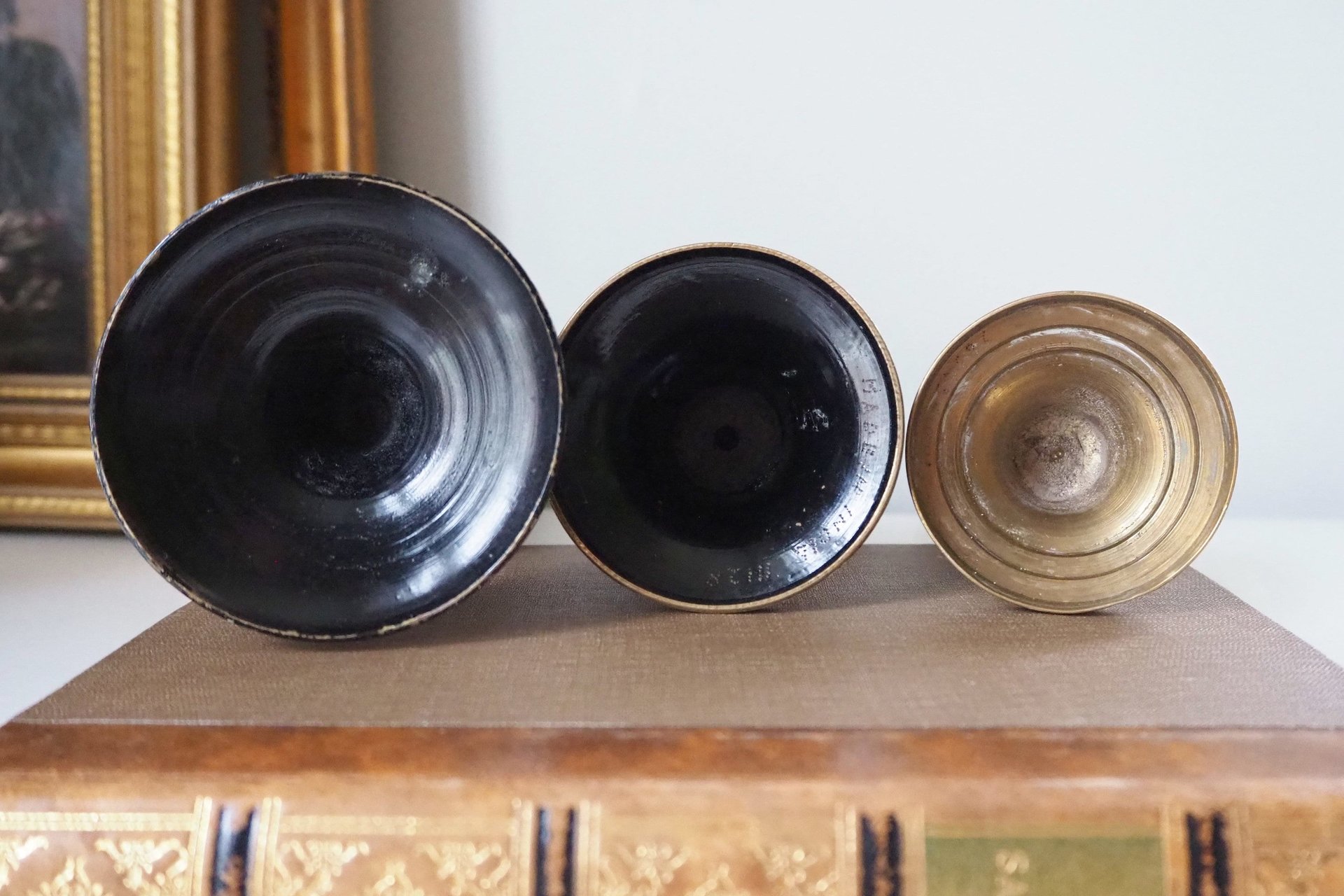 Vintage brass vase | Etched brass vases | Vintage bud vase | Vintage single flower vases | Black and brass vases