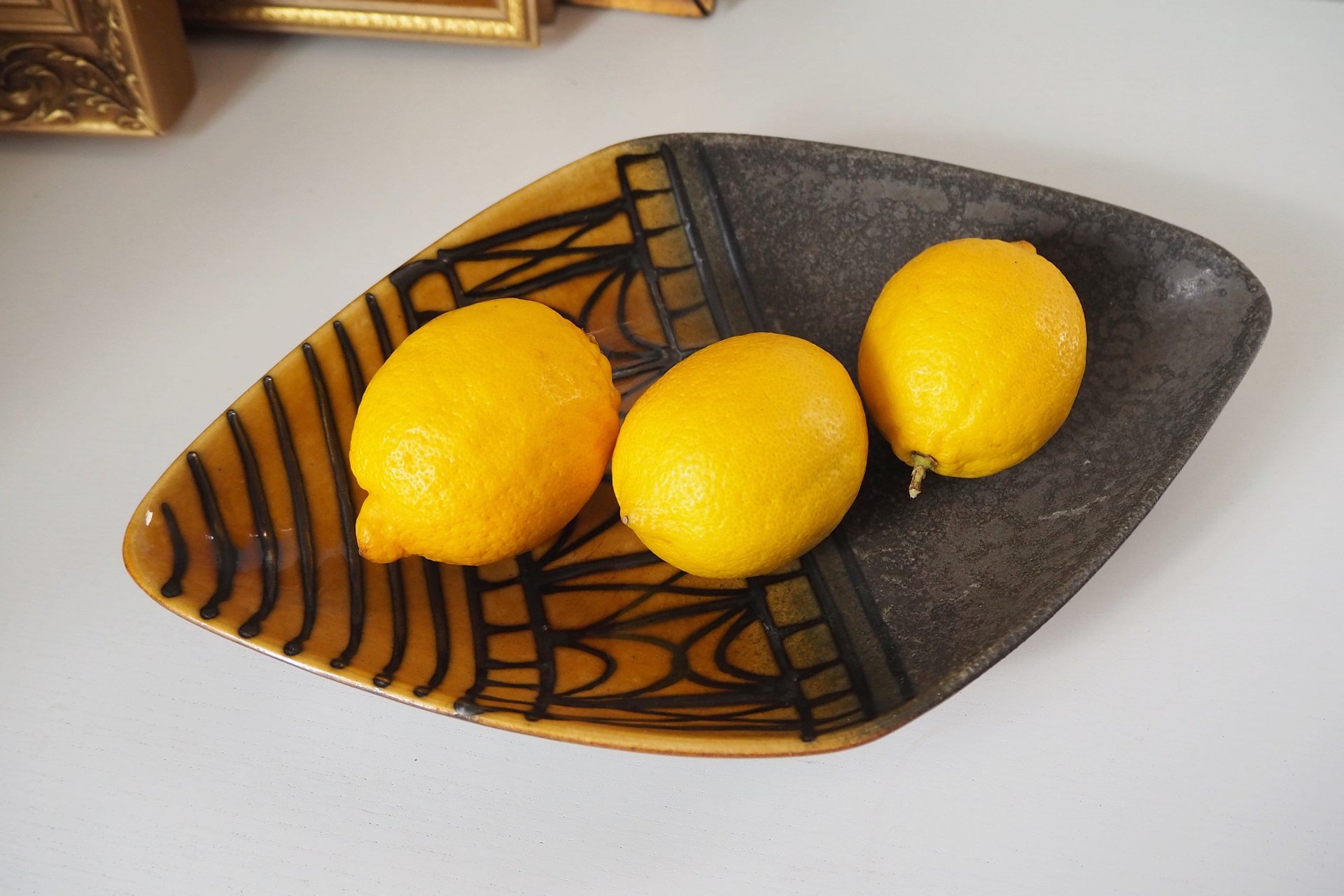 Vintage ceramic bowl | West German pottery | Ceramic fruit bowl | Mid century bowl | Made in West Germany | Vintage fruit bowl