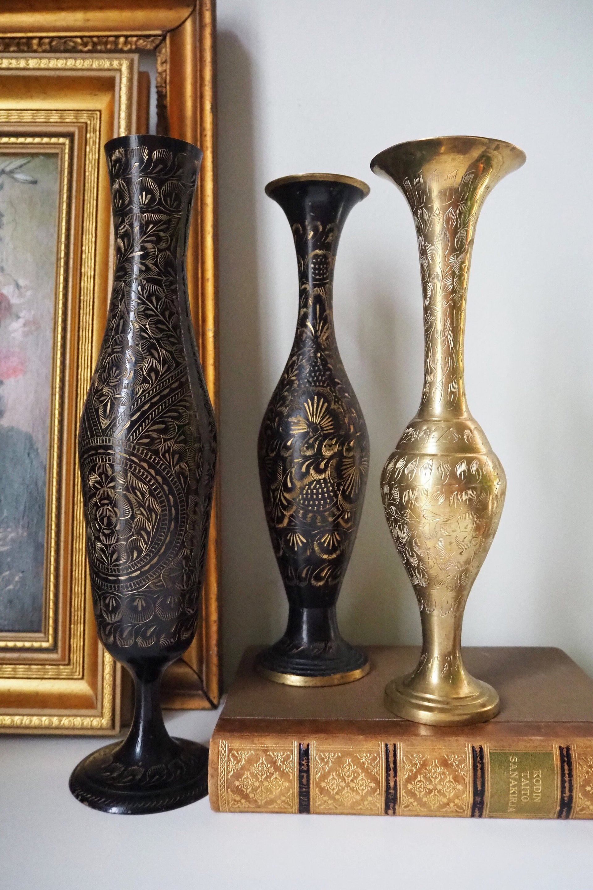 Vintage brass vase | Etched brass vases | Vintage bud vase | Vintage single flower vases | Black and brass vases