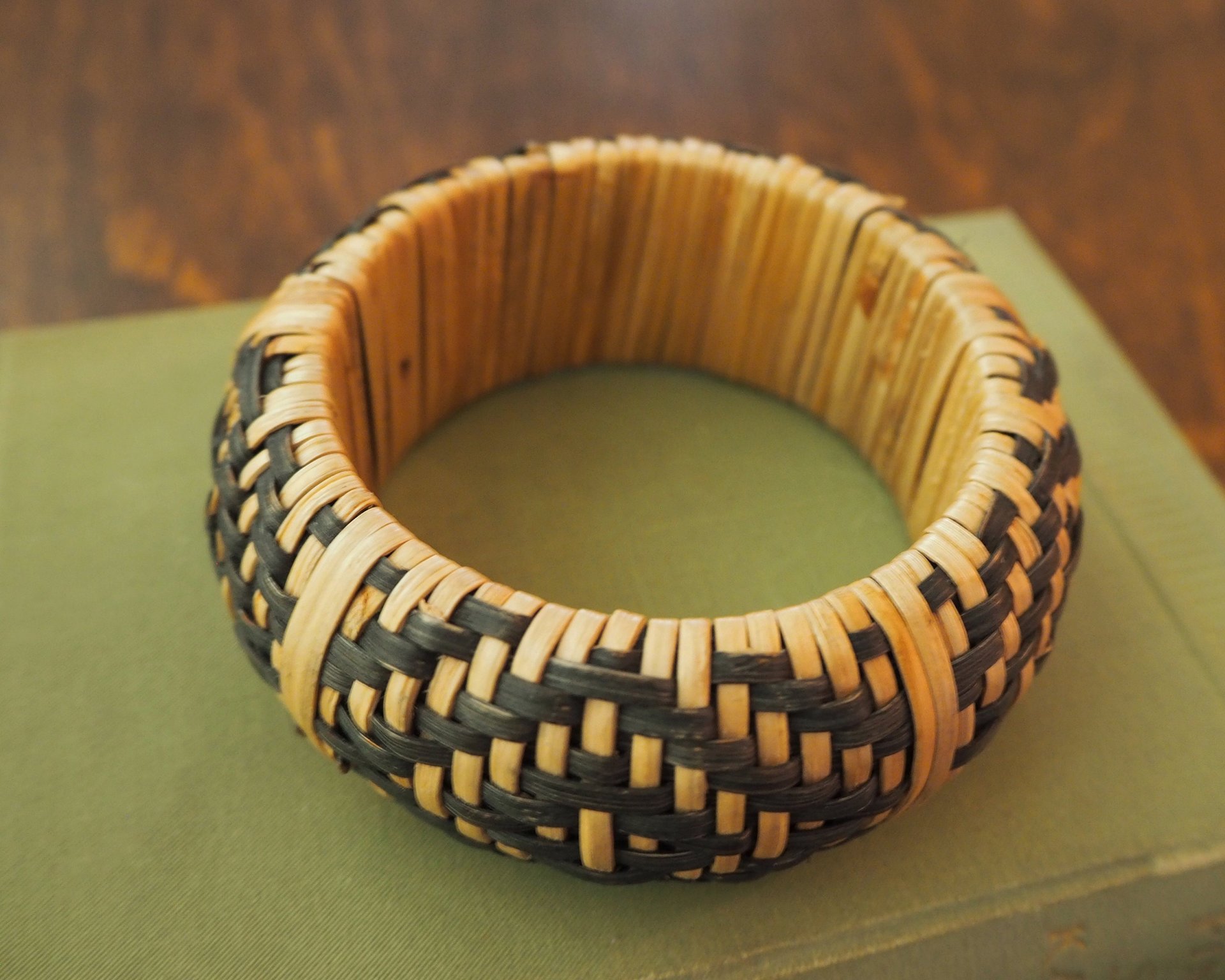 Vintage rattan bangle | Vintage rattan bangle | Chunky rattan bangle | Stacking bangle | Boho bangle bracelet