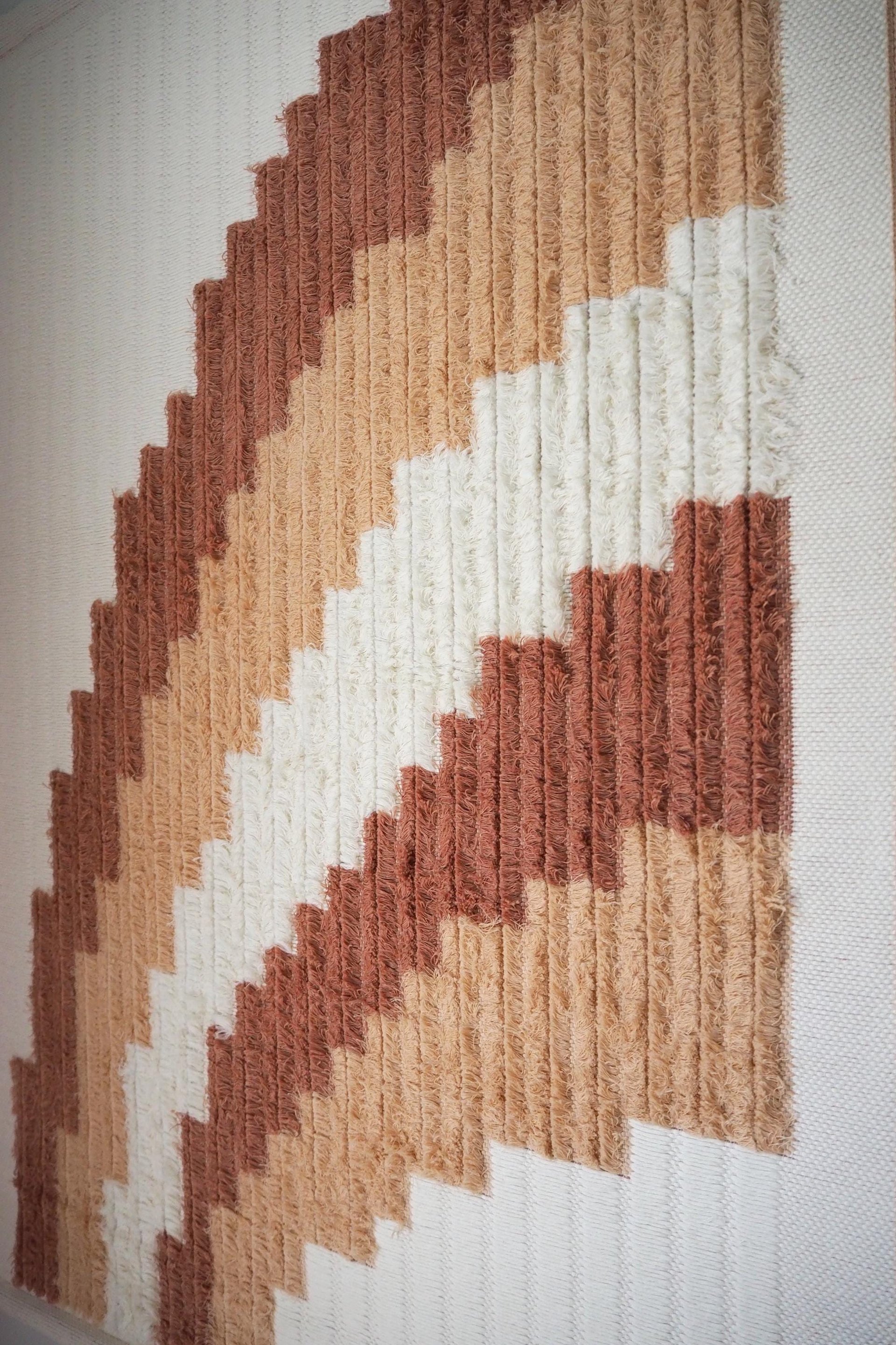 Vintage wall hanging | Large wall hanging | Vintage pink wall hanging | Scandinavian woven textile | Made in Finland
