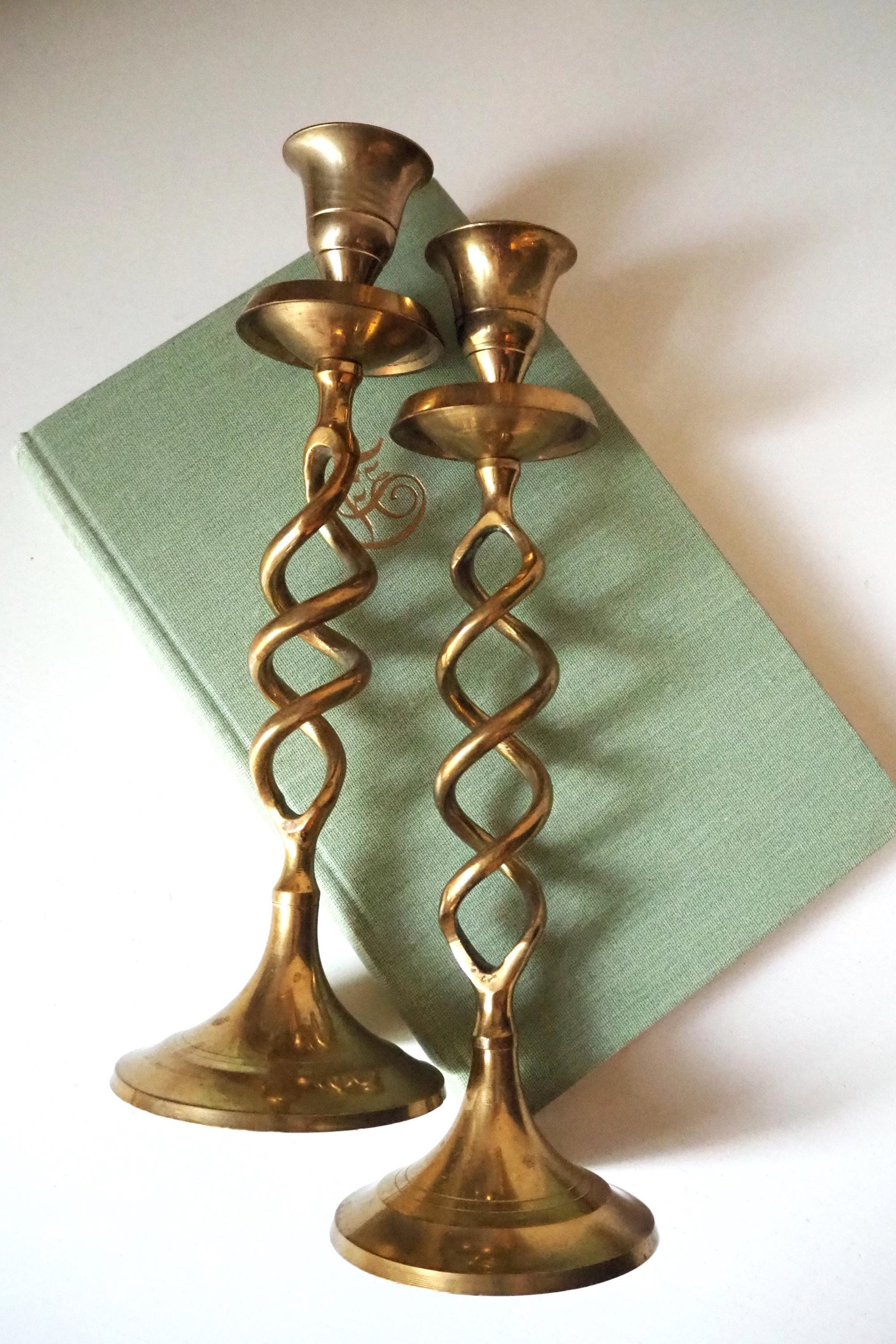 Set of two vintage candlestick holders | Brass candlestick holders | Barley twist brass candlestick holders | Twisted candlestick holders
