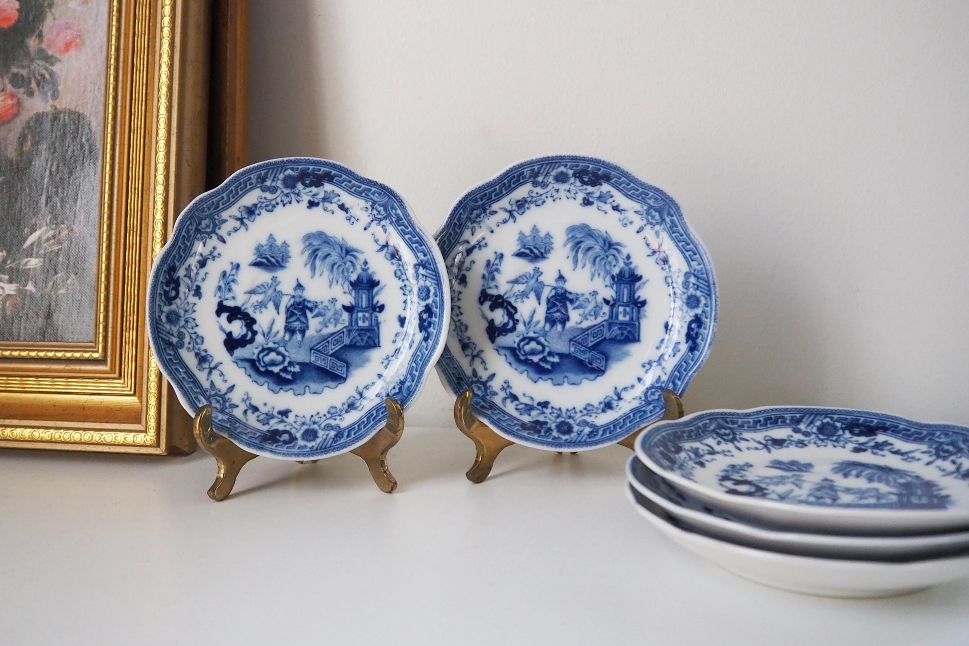 Vintage Arabia plates | Arabia Singapore saucers | Set of five Arabia Singapore saucers | Decorative blue and white plates | Arabia Finland