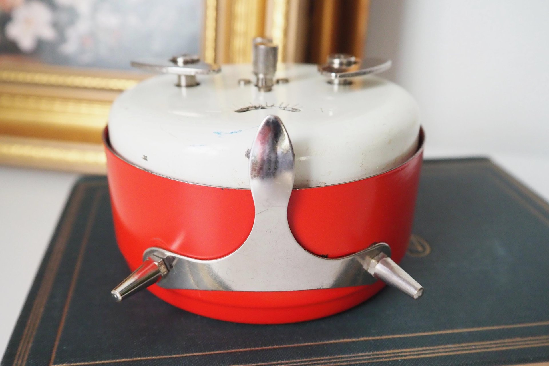 Vintage alarm clock | Junghans Repetition alarm clock | Vintage wind up clock | Red Junghans alarm clock | Working order | Made in Germany
