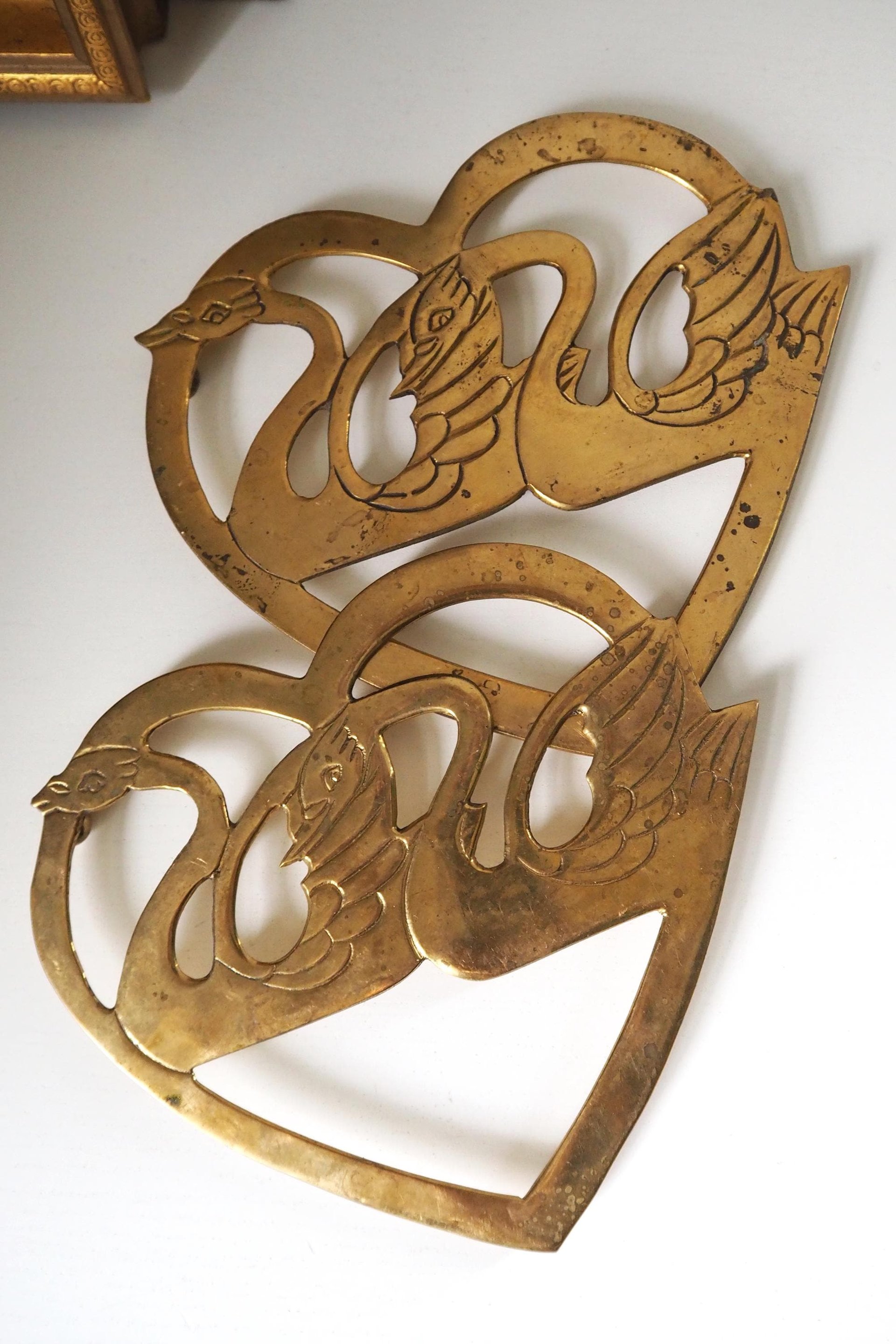 Vintage brass trivets | Set of two matching swan trivets | Heart shaped brass trivets | Brass trivets | Vintage kitchenware | Swan trivets