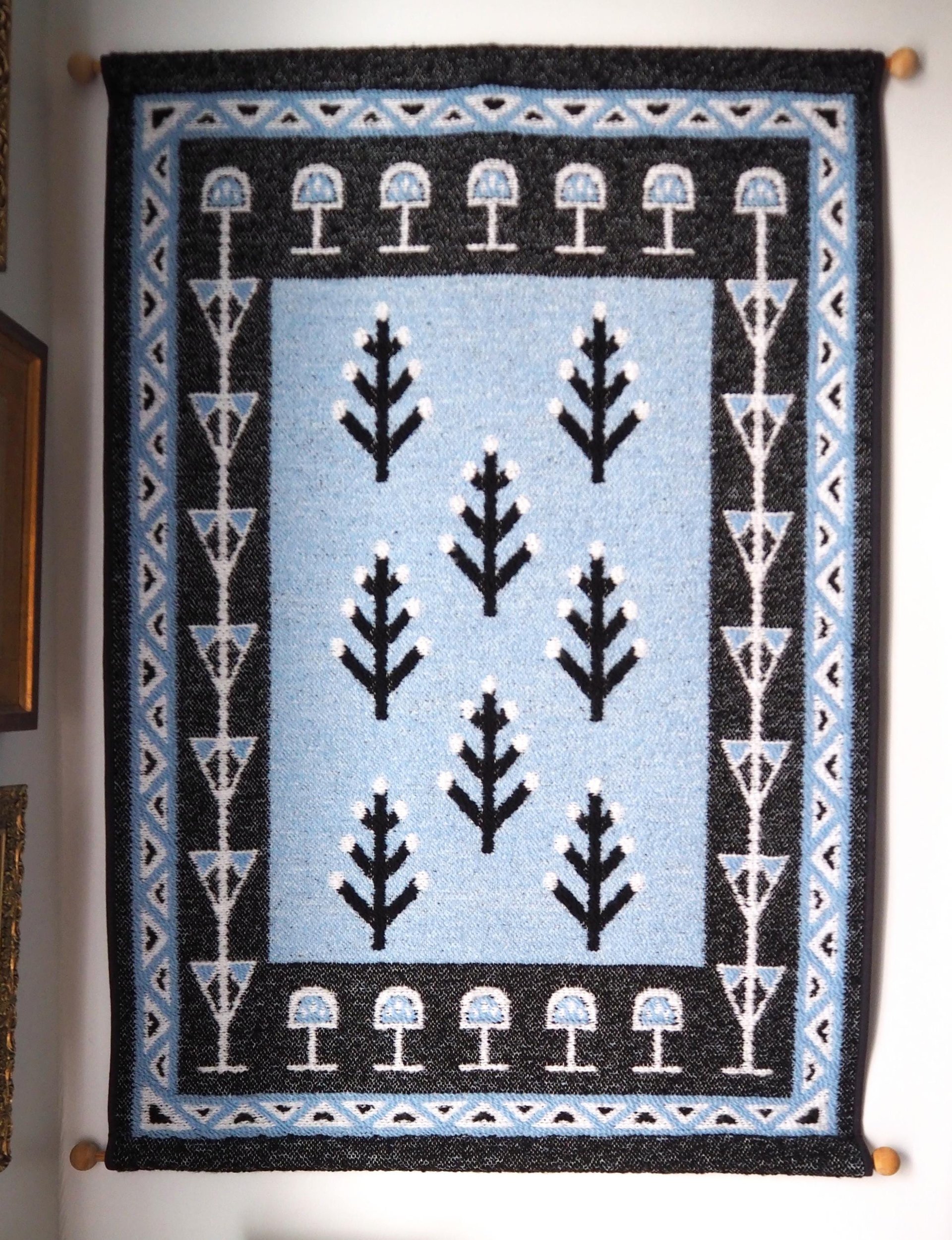 Vintage wall hanging | Large wall hanging | Scandinavian woven textile | Blue and white wall hanging