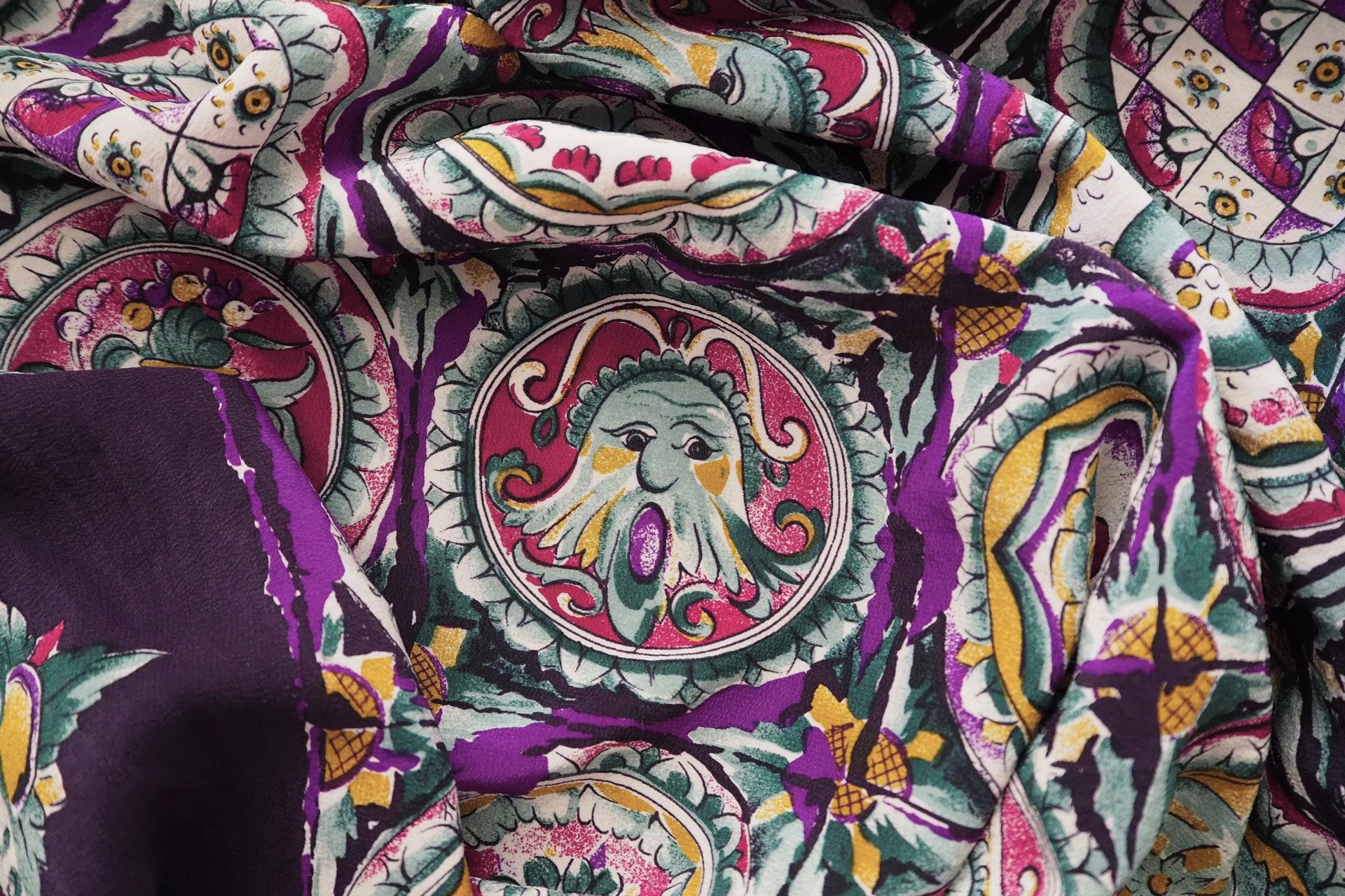 Vintage silk scarf | Purple silk scarf | Large vintage silk scarf | Made in Finland | Finnish silk scarf | Purple scarf