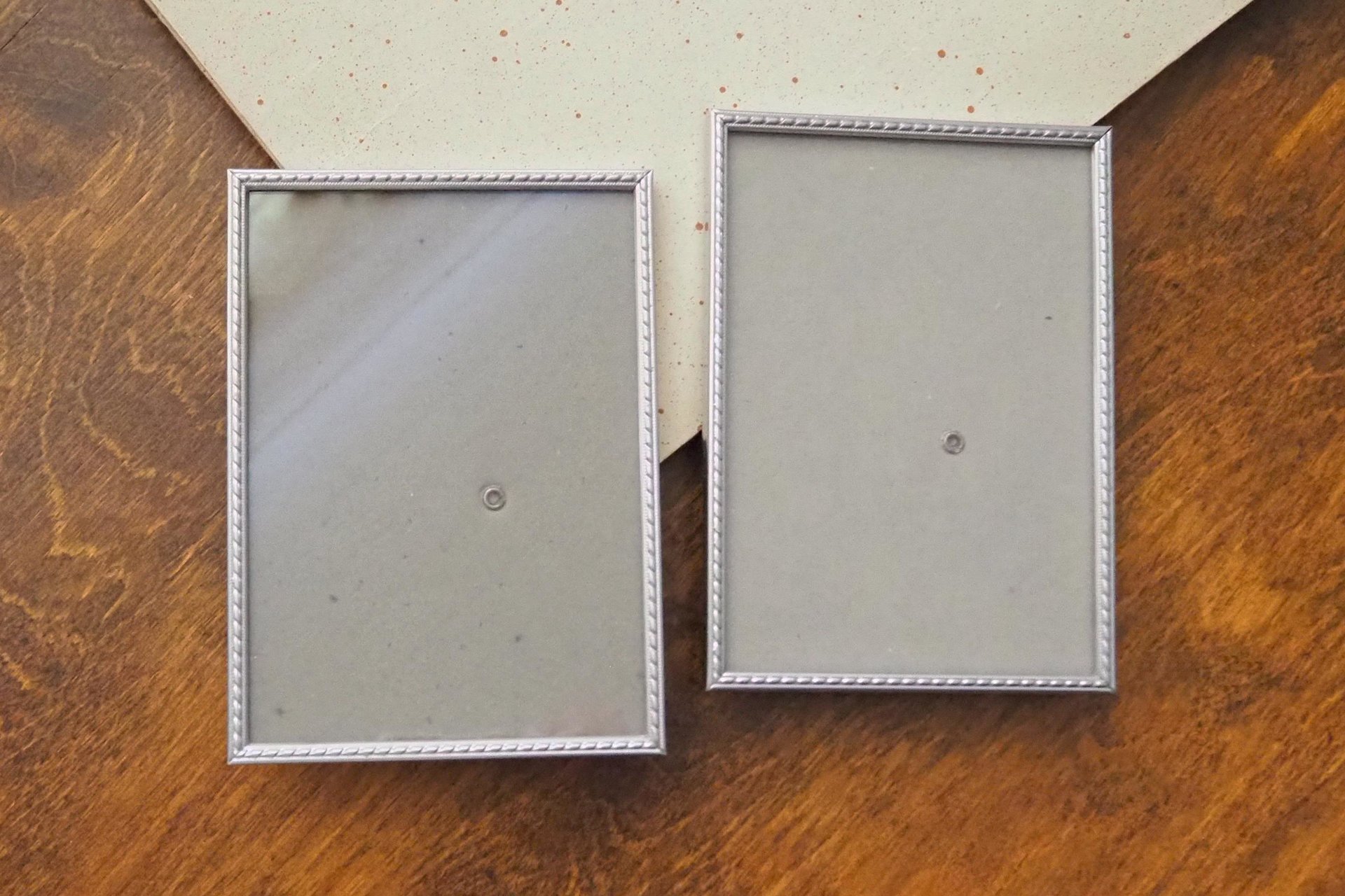 Set of two vintage silver plated photo frames | Silver plated photo frame 11x15 cm | Vintage silver plated picture frames | Vintage frames
