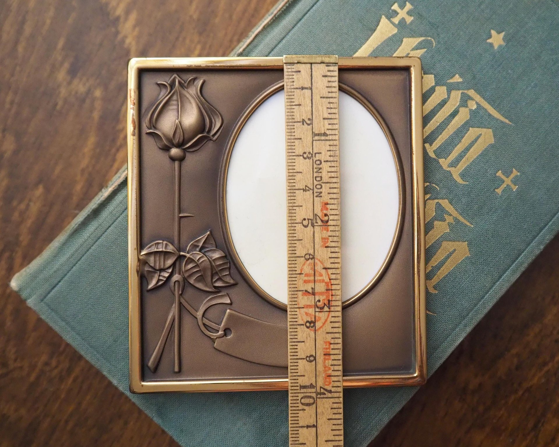 Vintage bronze photo frame | Jorma Laine Bronze Finland | Christening picture frame | Vintage picture frame | Made in Finland