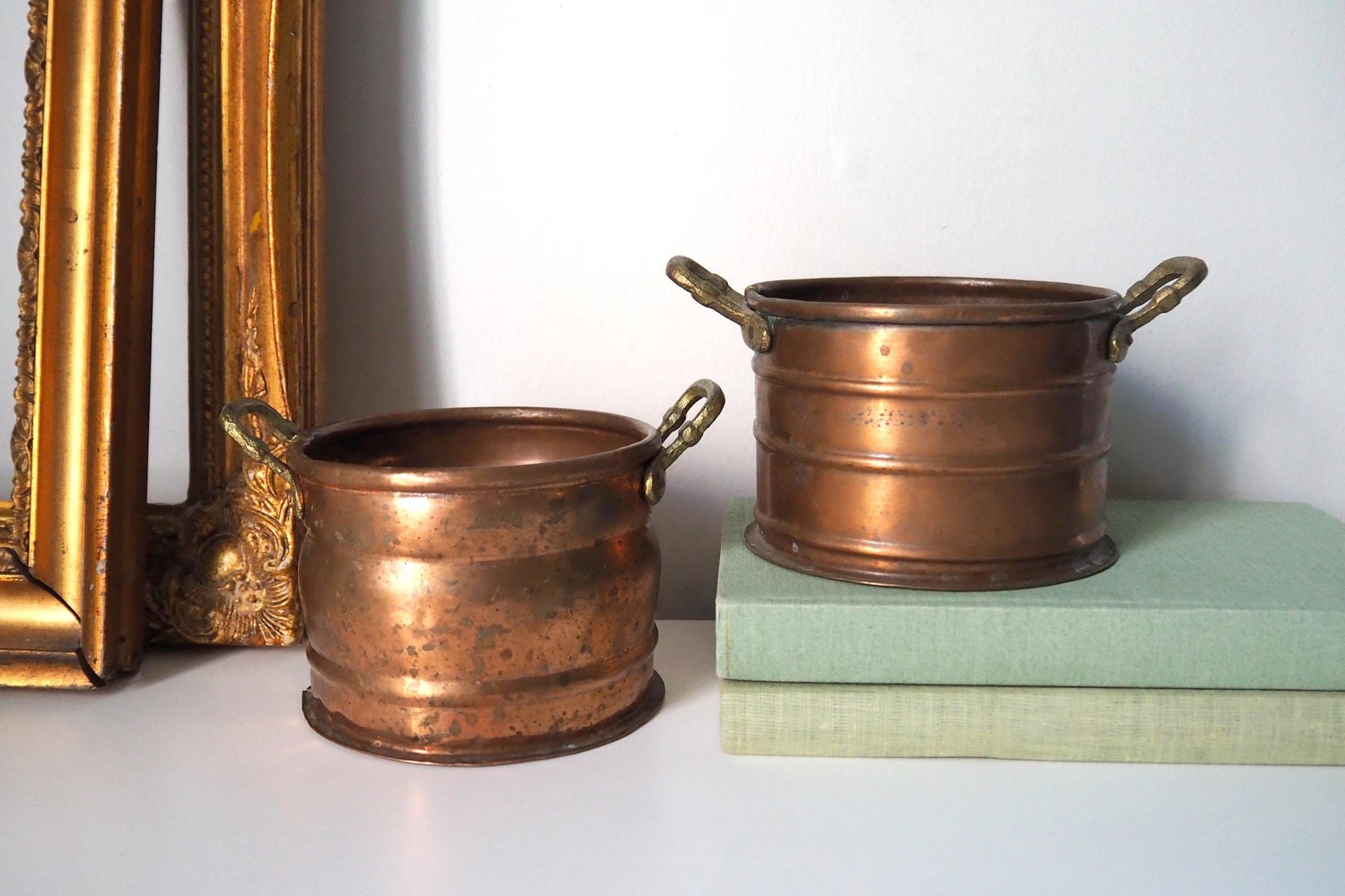 Set of two vintage copper planters | Mismatched copper planters | Small copper planters | Vintage planters with handles
