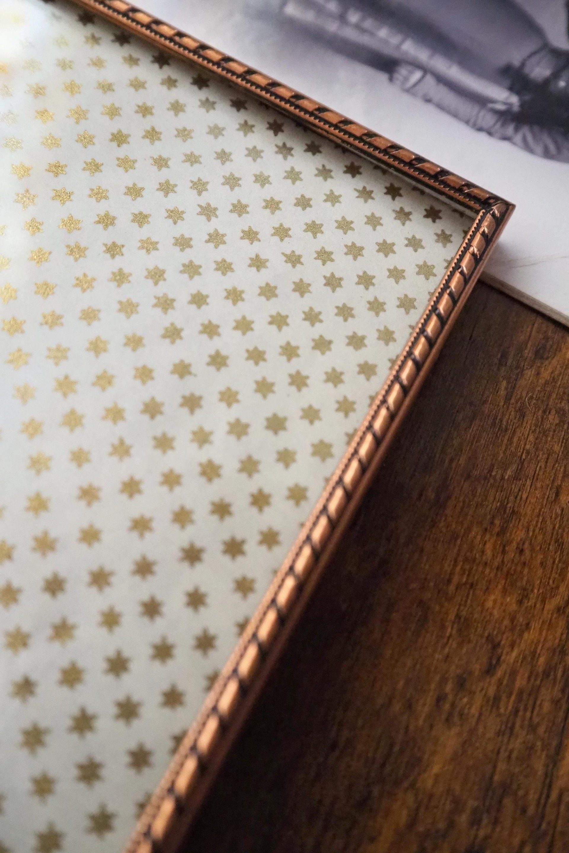 Vintage rose gold photo frame | Vintage photo frame 16.5 x 22.5 cm | Rose gold photo frame | Vintage copper tone picture frame