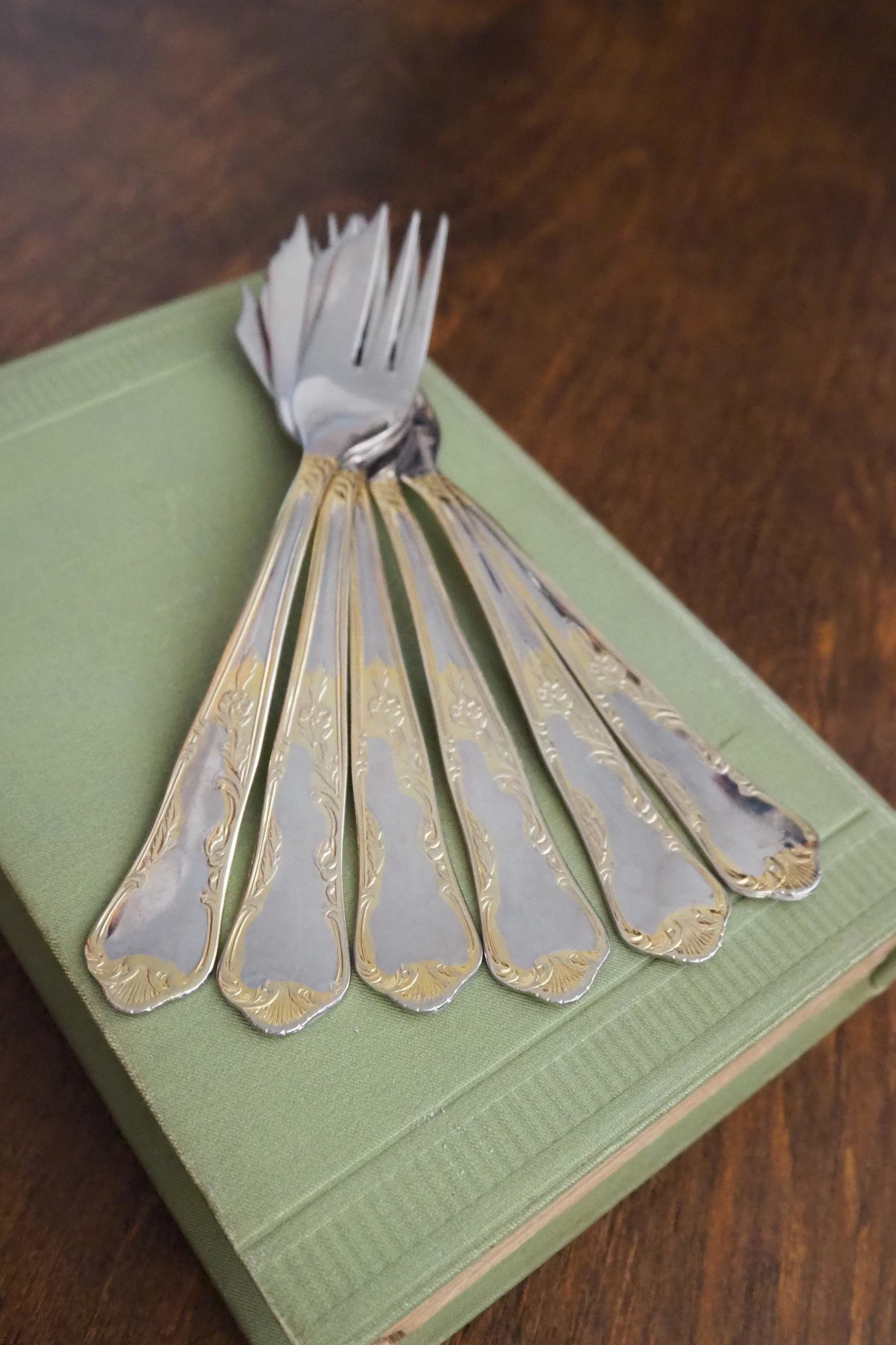 Set of six vintage dessert forks | Small vintage forks | Vintage dessert forks | Herdmar dessert forks 18/10 | Made in Portugal