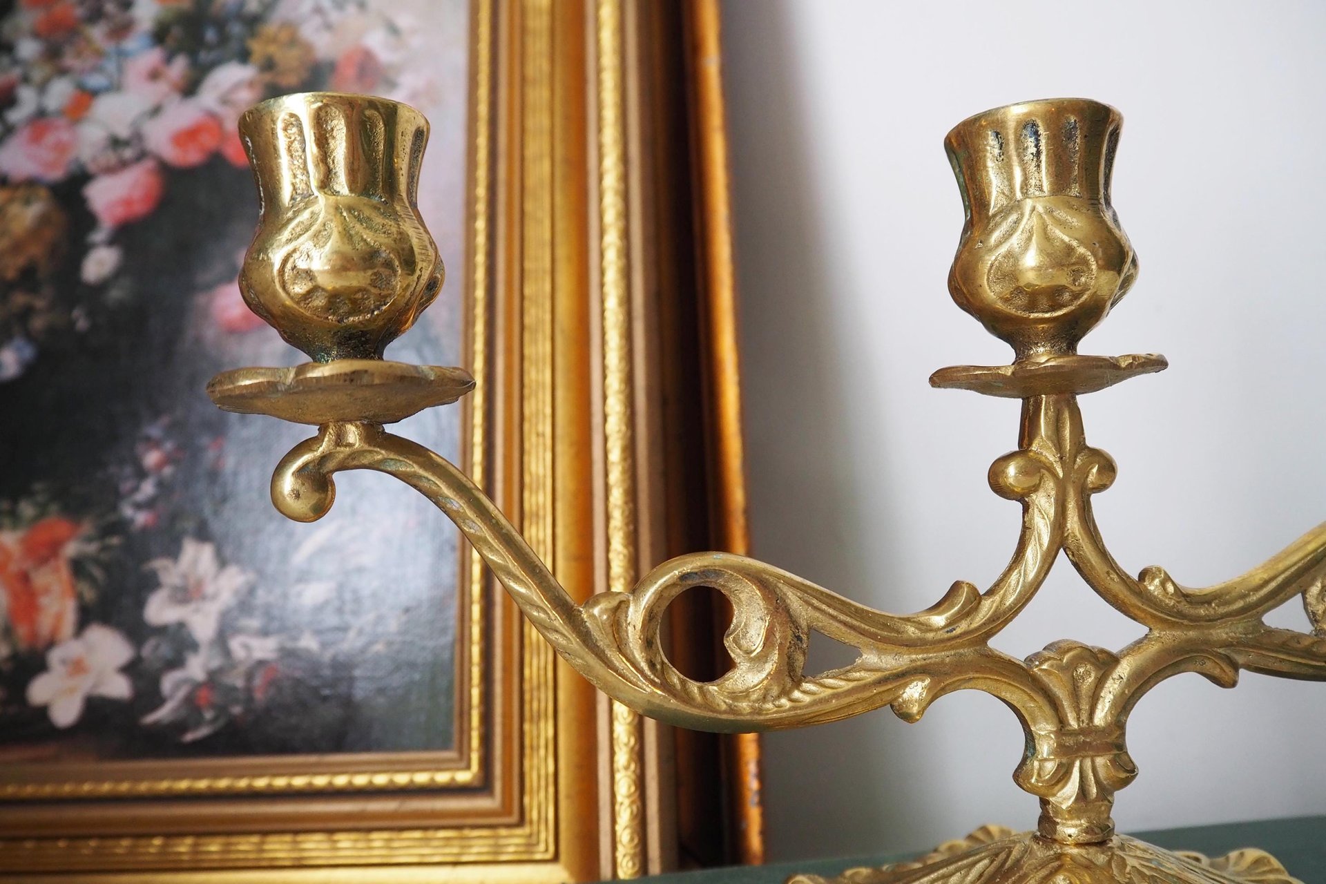 Vintage brass candelabra | Brass candelabra | Three arm brass candlestick holder | Three arm candelabra | Kupittaan Valaisin candle holder