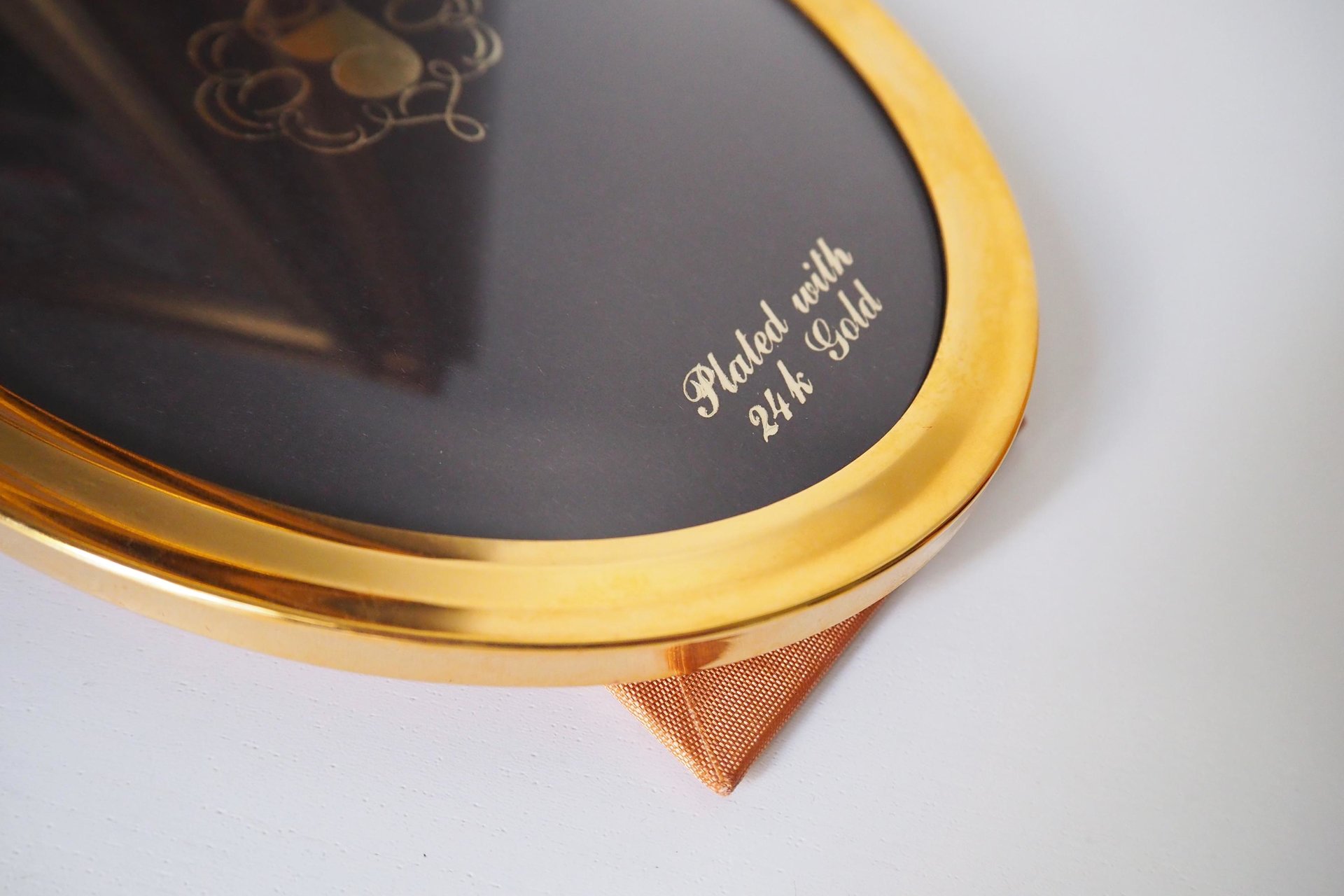 Vintage gold plated photo frame | Oval gold plated photo frame | Danish picture frame | Vintage Jyden picture frame | Oval photo frame
