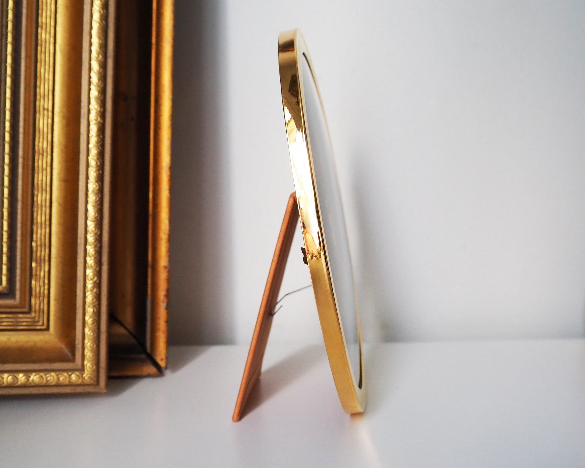 Vintage gold plated photo frame | Oval gold plated photo frame | Danish picture frame | Vintage Jyden picture frame | Oval photo frame