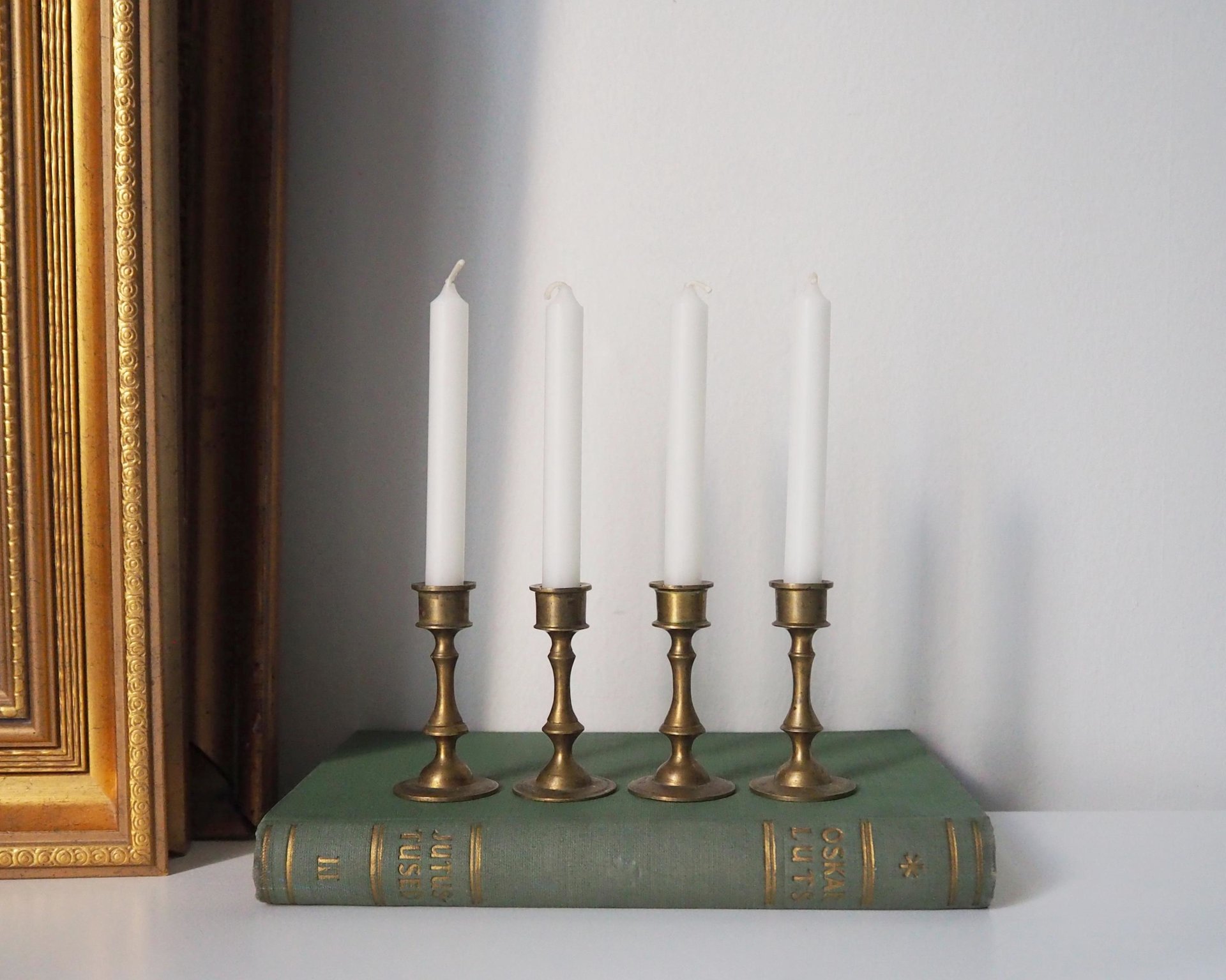 Set of four tiny vintage brass candlestick holders | Brass candlestick holders | Vintage brass candle holders | Small candle holders