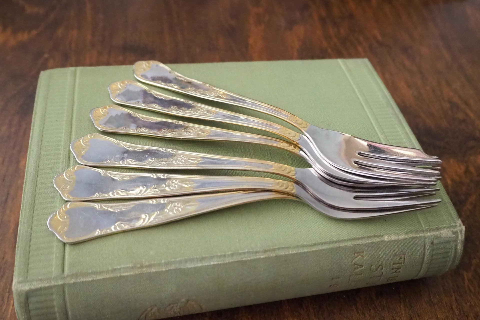 Set of six vintage dessert forks | Small vintage forks | Vintage dessert forks | Herdmar dessert forks 18/10 | Made in Portugal