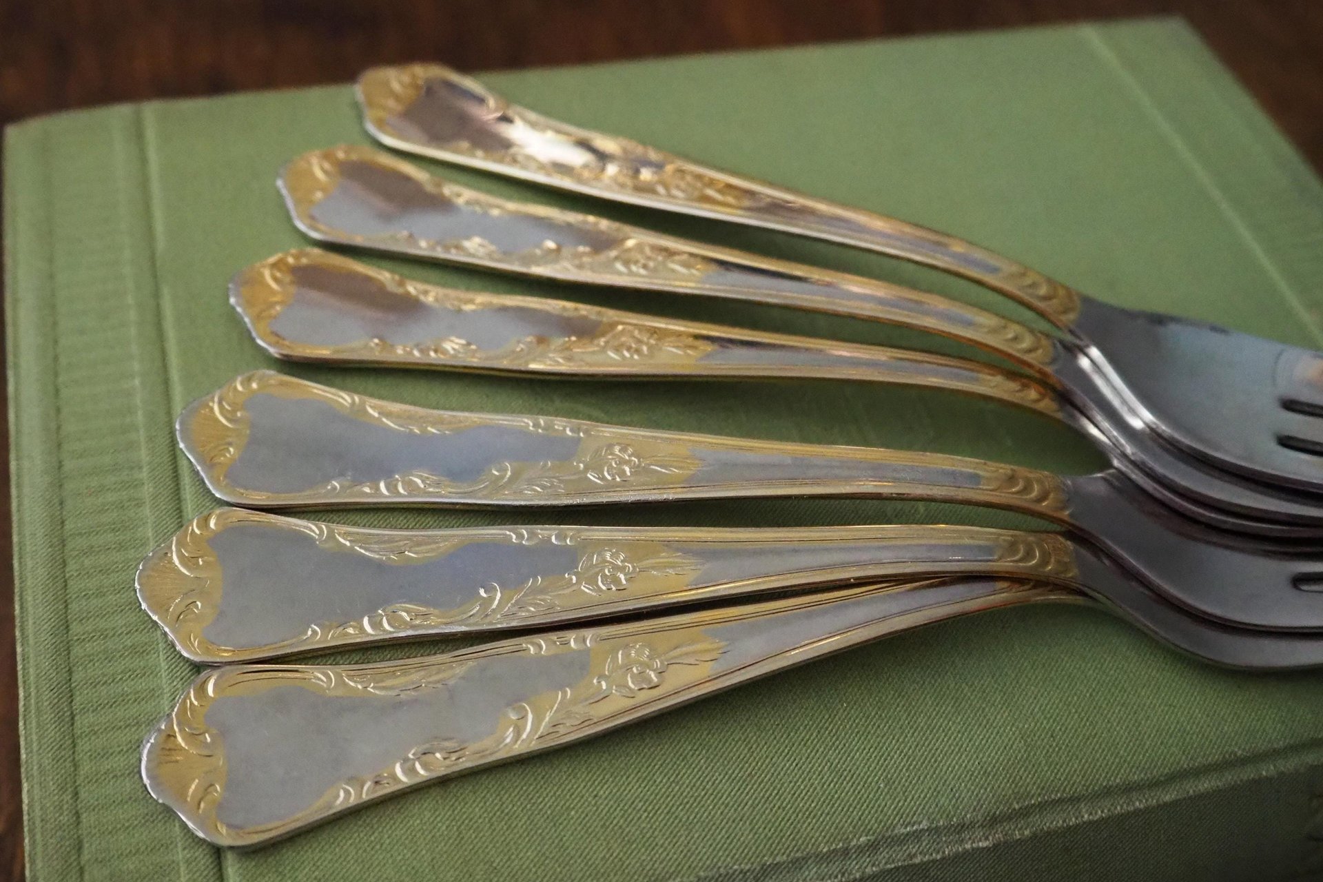 Set of six vintage dessert forks | Small vintage forks | Vintage dessert forks | Herdmar dessert forks 18/10 | Made in Portugal