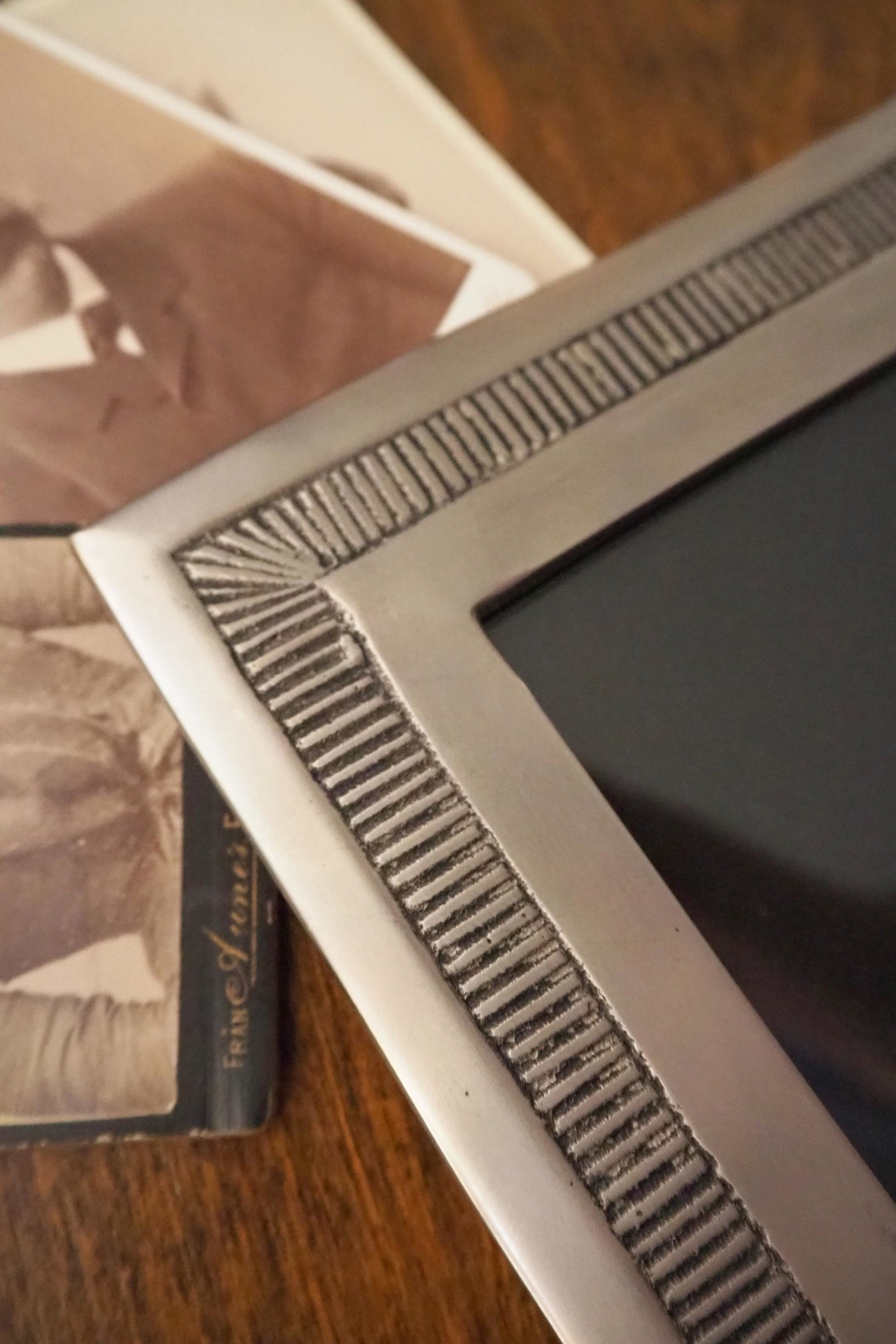 Vintage photo frame | Heavy silver tone frame | Vintage photo frame | Vintage picture frame | Silver tone photo frame | Silver picture frame