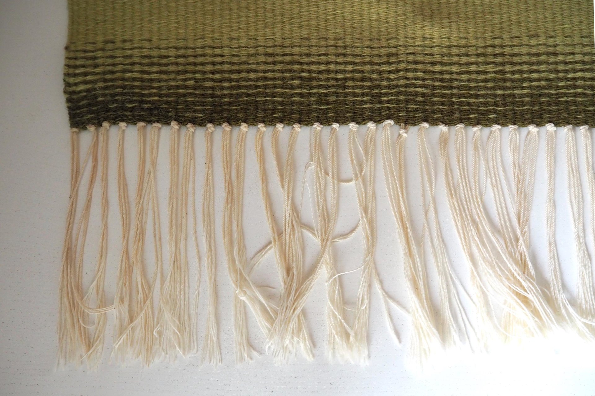 Vintage wall hanging | Finnish Raanu | Scandinavian wall tapestry | Red Raanu wall hanging | Large vintage wall tapestry | Made in Finland