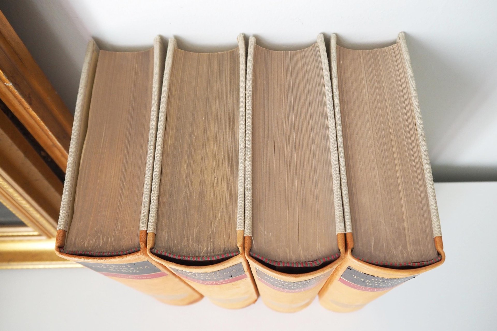 Vintage encyclopedia set | Pieni Tietosanakirja | Finnish encyclopedia set | Vintage Finnish encyclopedia | Vintage books | Finnish books