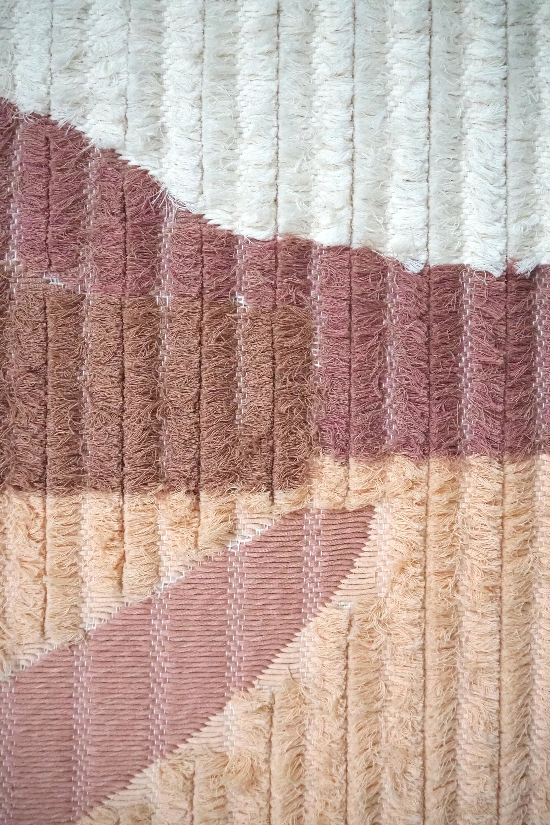 Vintage wall hanging | Large wall hanging | Vintage pink wall hanging | Scandinavian woven textile | Made in Finland