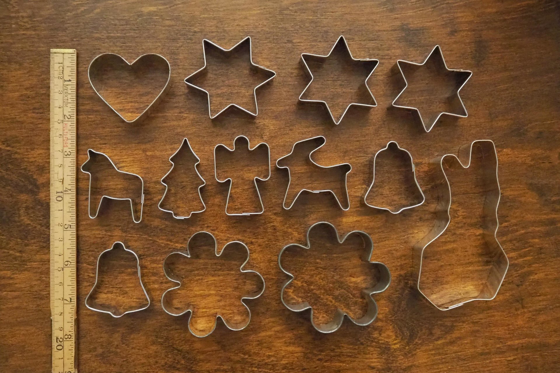 Vintage gingerbread shapes | Vintage gingerbread molds | Traditional gingerbread cookie shapes | Christmas baking molds | Vintage baking