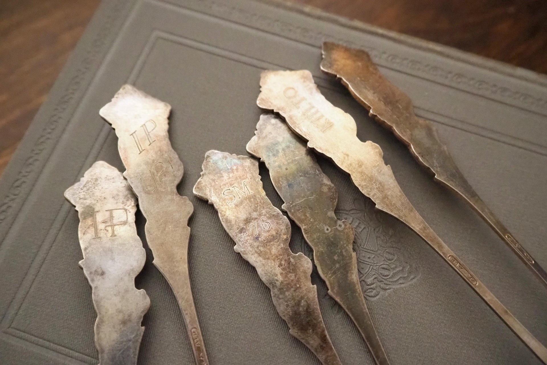 Set of six large vintage teaspoons | Large alpacca silver teaspoons | Matching teaspoons | Floral teaspoon set | Vintage alpacca teaspoons