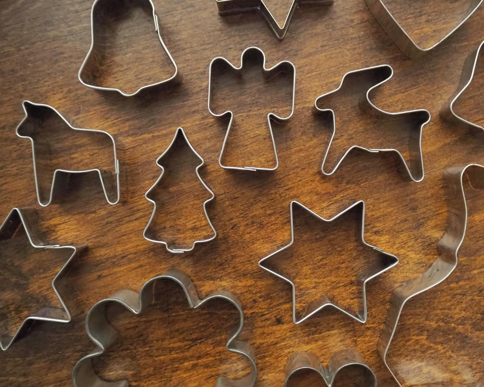 Vintage gingerbread shapes | Vintage gingerbread molds | Traditional gingerbread cookie shapes | Christmas baking molds | Vintage baking