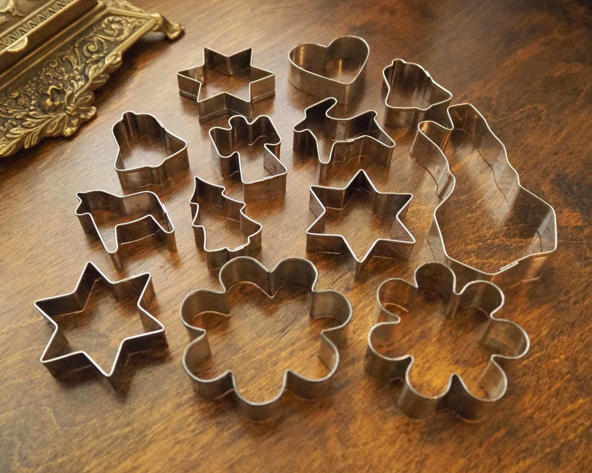 Vintage gingerbread shapes | Vintage gingerbread molds | Traditional gingerbread cookie shapes | Christmas baking molds | Vintage baking