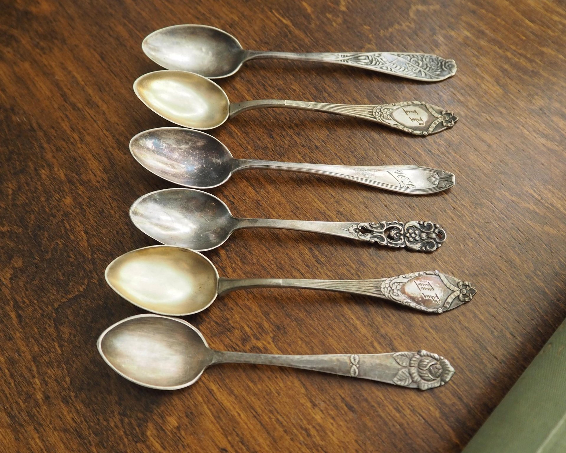 Set of six vintage teaspoons | Small silver plated teaspoons | Mismatched teaspoon set | Vintage alpacca teaspoons
