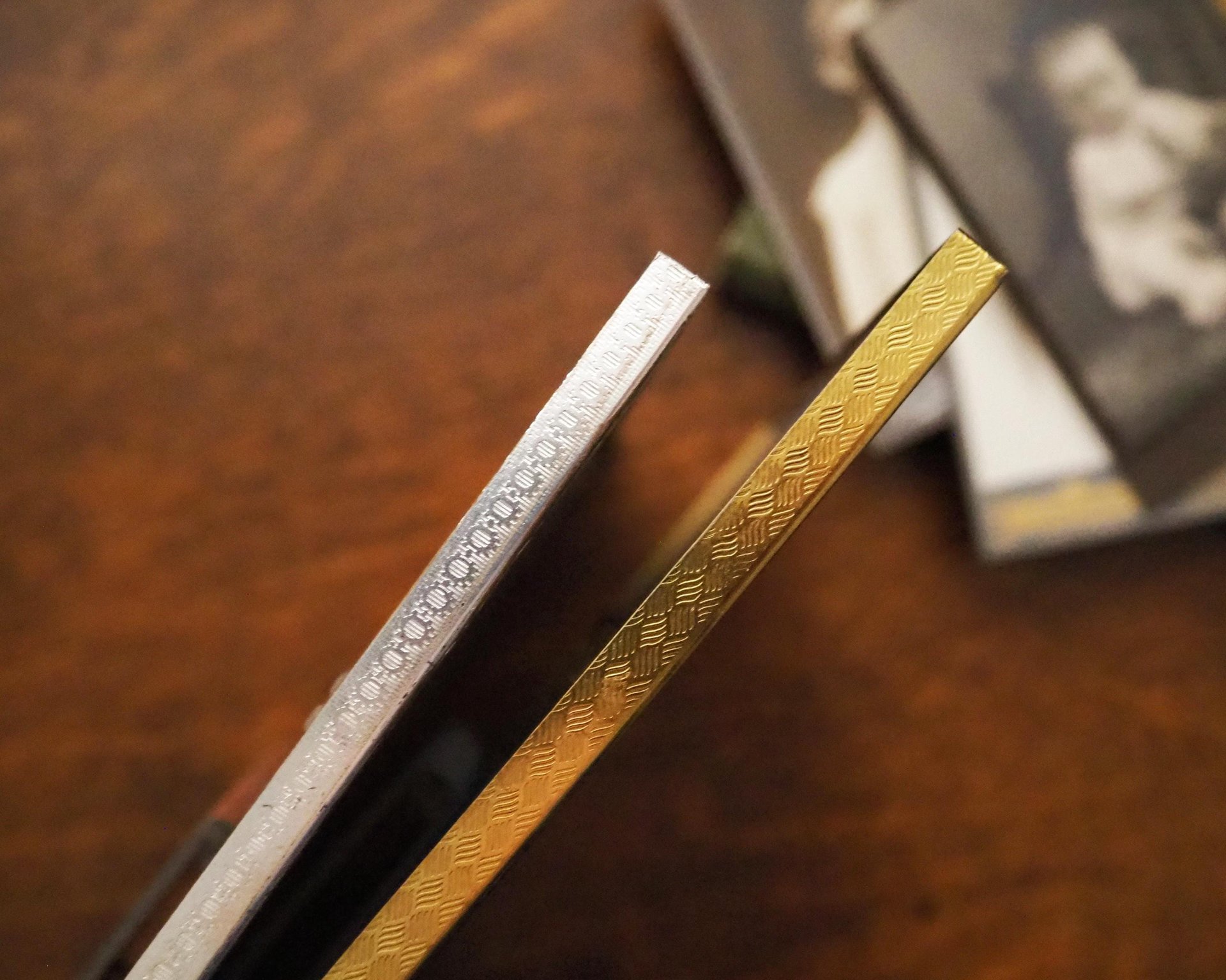 Set of two vintage photo frames | Vintage photo frames 13x18 cm | Vintage brass picture frames | Vintage silver plated frames