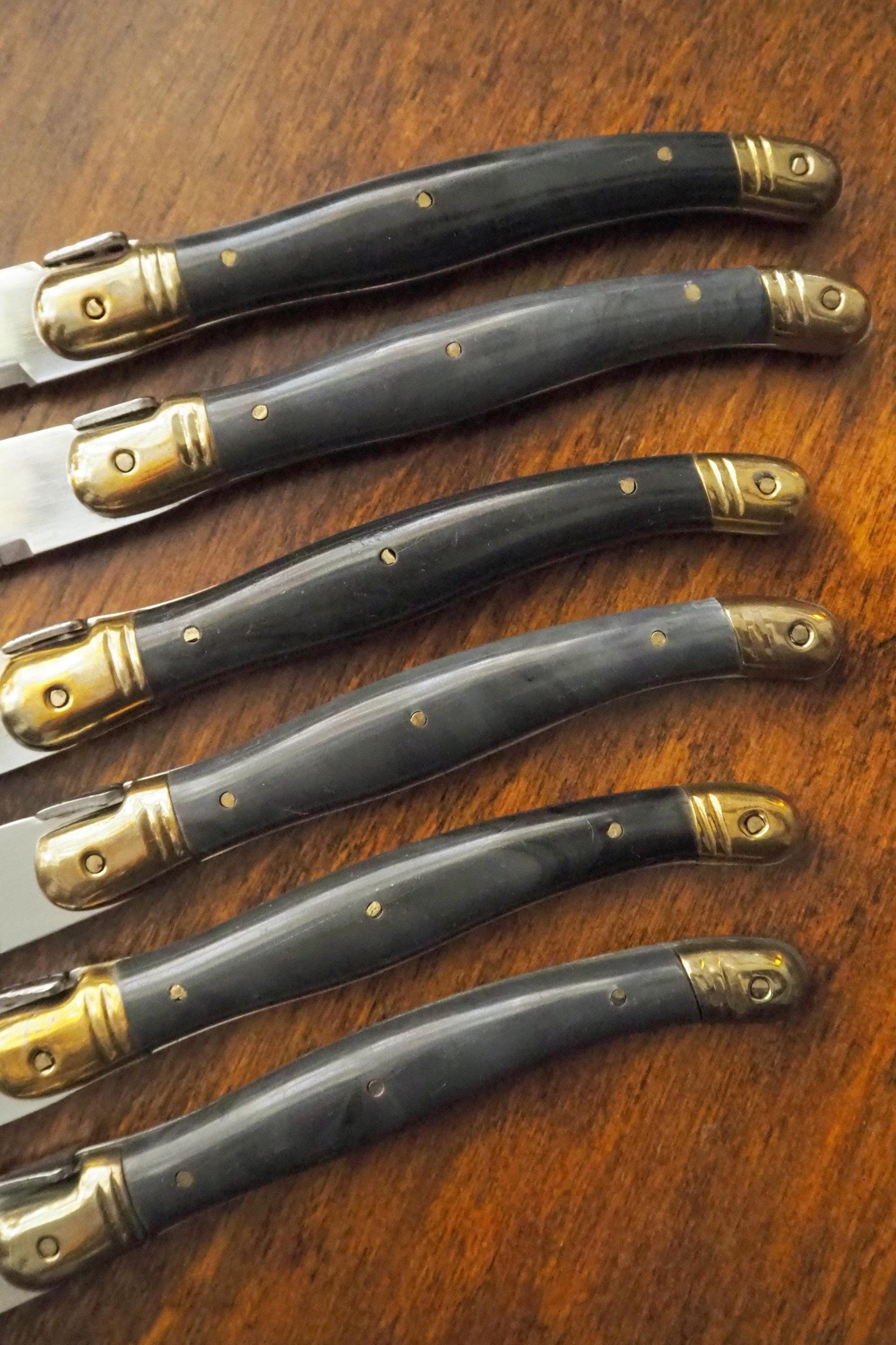 Set of six vintage steak knives | Vintage Laguiole knives | Vintage stainless steel knives | Vintage steak knife set | Acier Inox