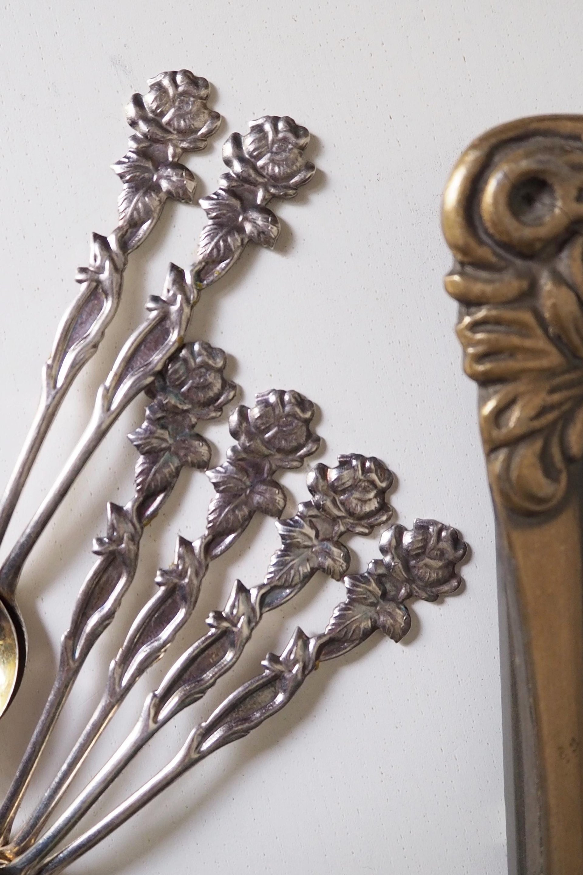 Set of six vintage teaspoons | Vintage alpacca silver teaspoons | Vintage teaspoons | Rose teaspoon set | Vintage alpacca teaspoons