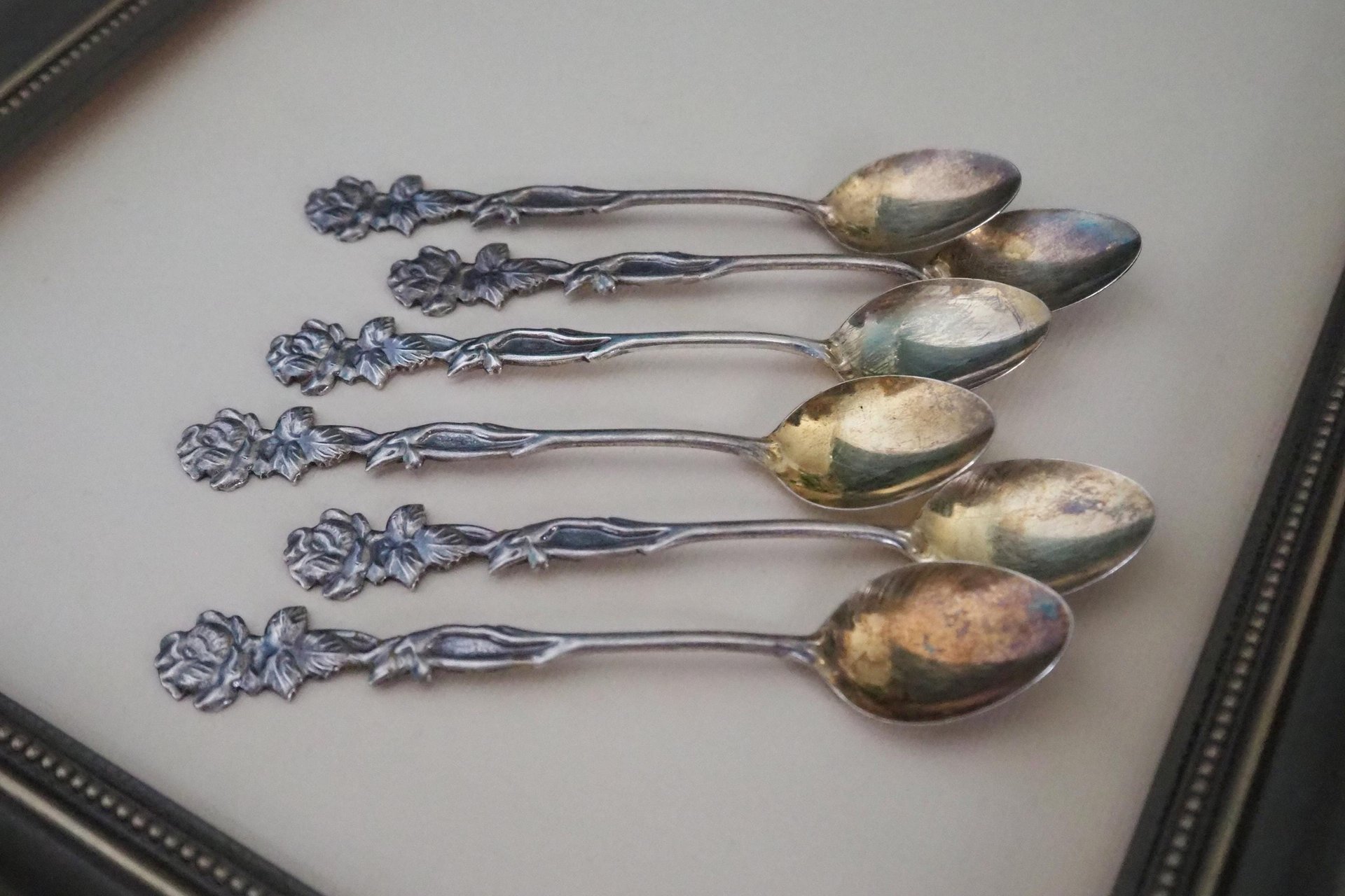 Set of six vintage teaspoons | Vintage alpacca silver teaspoons | Vintage teaspoons | Rose teaspoon set | Vintage alpacca teaspoons