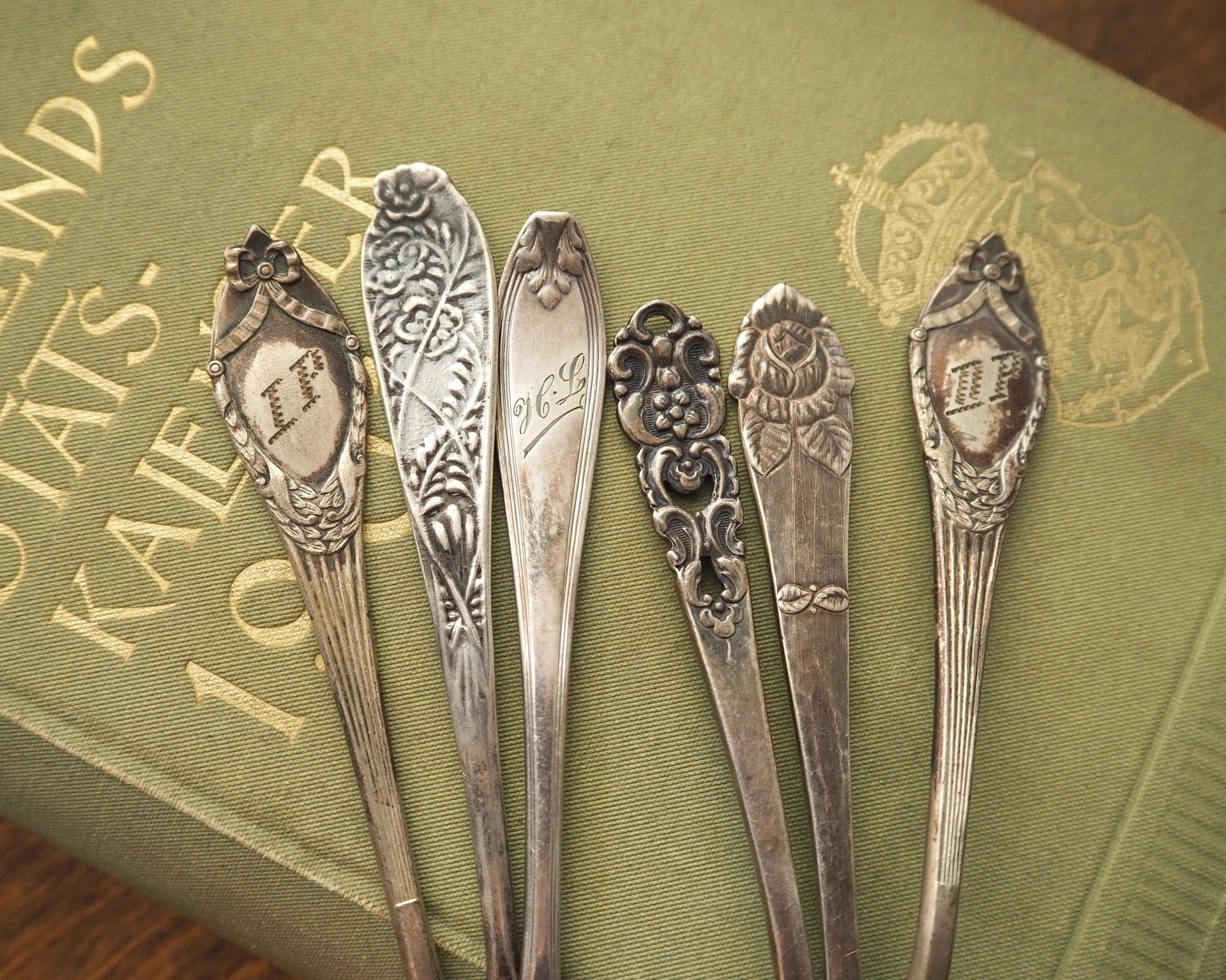 Set of six vintage teaspoons | Small silver plated teaspoons | Mismatched teaspoon set | Vintage alpacca teaspoons