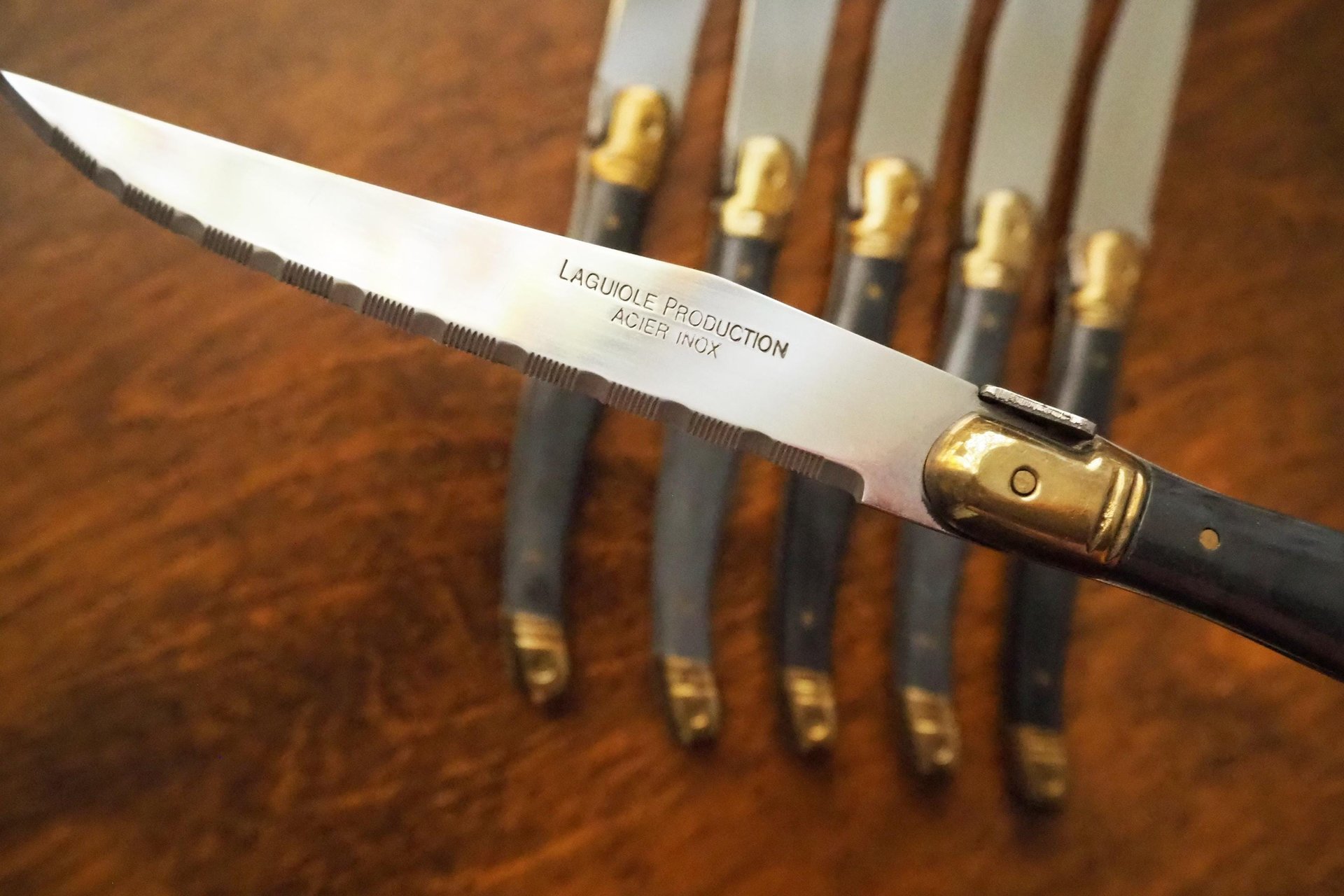 Set of six vintage steak knives | Vintage Laguiole knives | Vintage stainless steel knives | Vintage steak knife set | Acier Inox