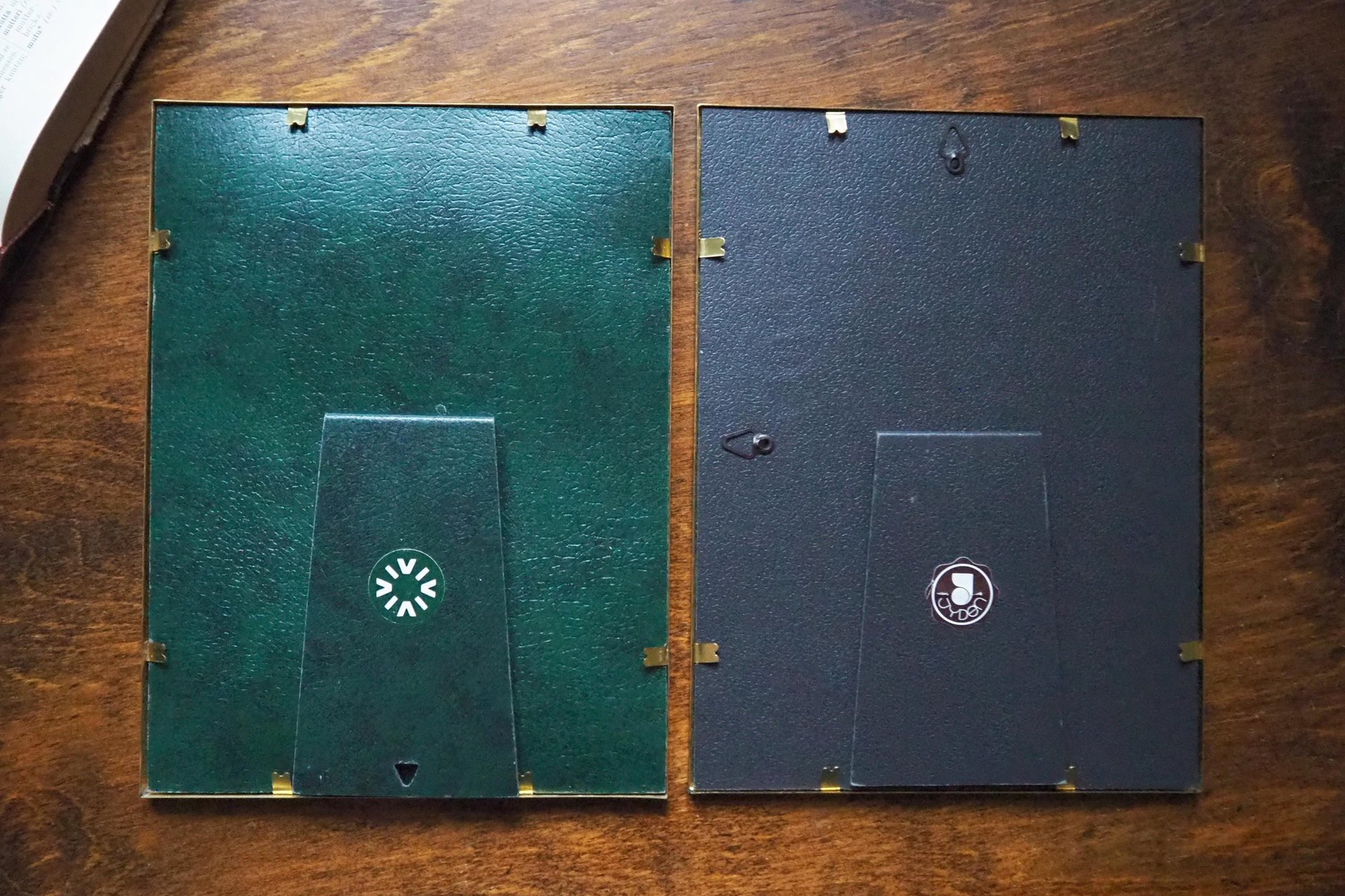 Set of two vintage photo frames | Vintage brass frames | Matching vintage frames | Vintage brass frame set | Vintage Jyden frames