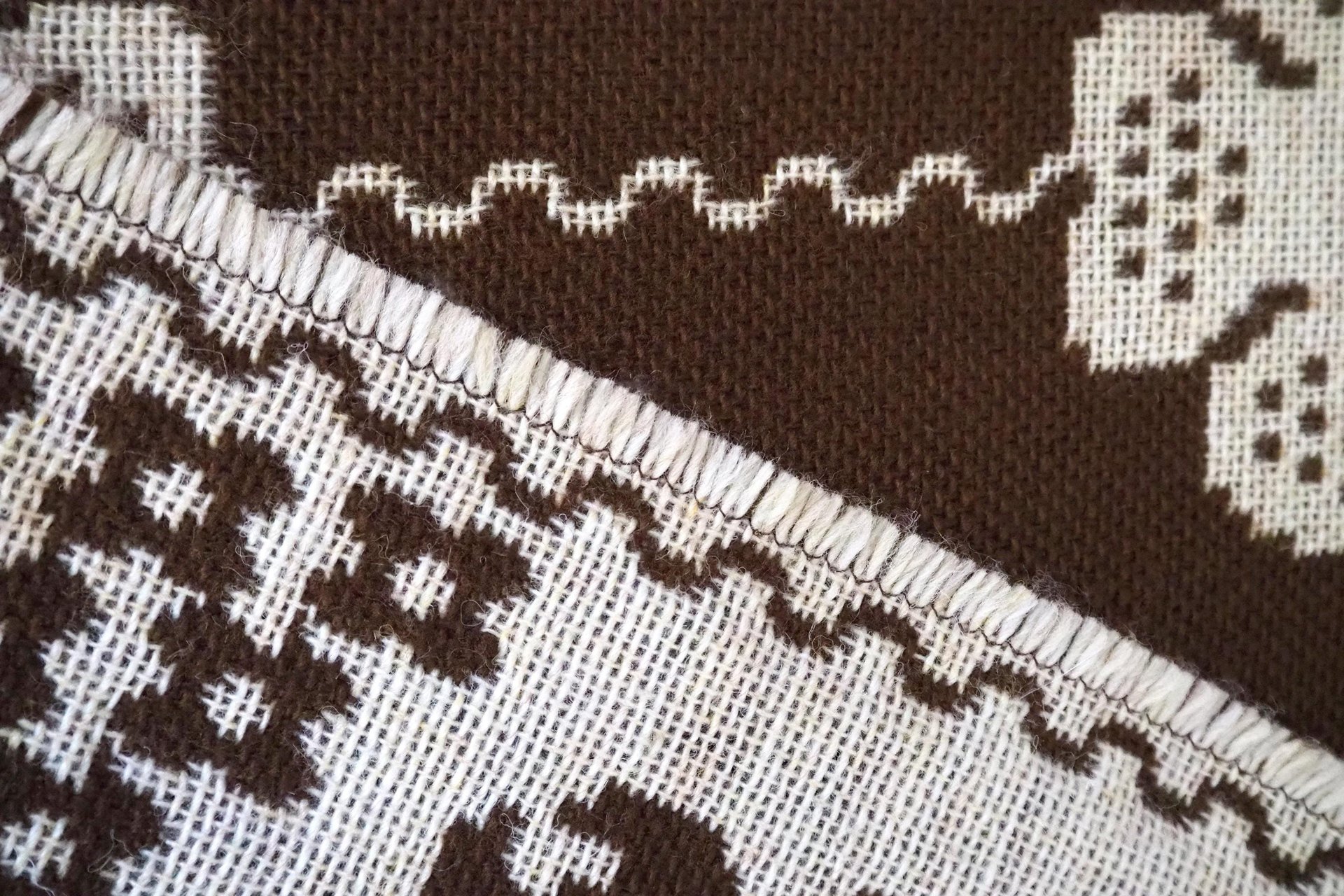 Vintage wall hanging | Brown and light beige wall hanging | Scandinavian wall hanging | Vintage wall tapestry | Handmade wall tapestry