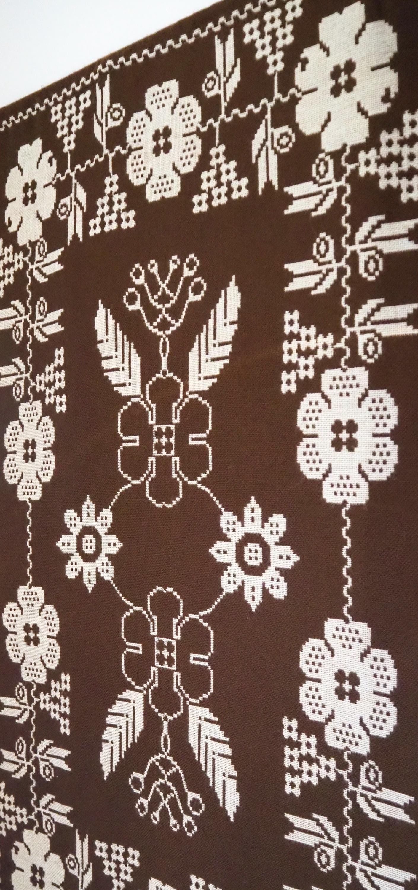 Vintage wall hanging | Brown and light beige wall hanging | Scandinavian wall hanging | Vintage wall tapestry | Handmade wall tapestry