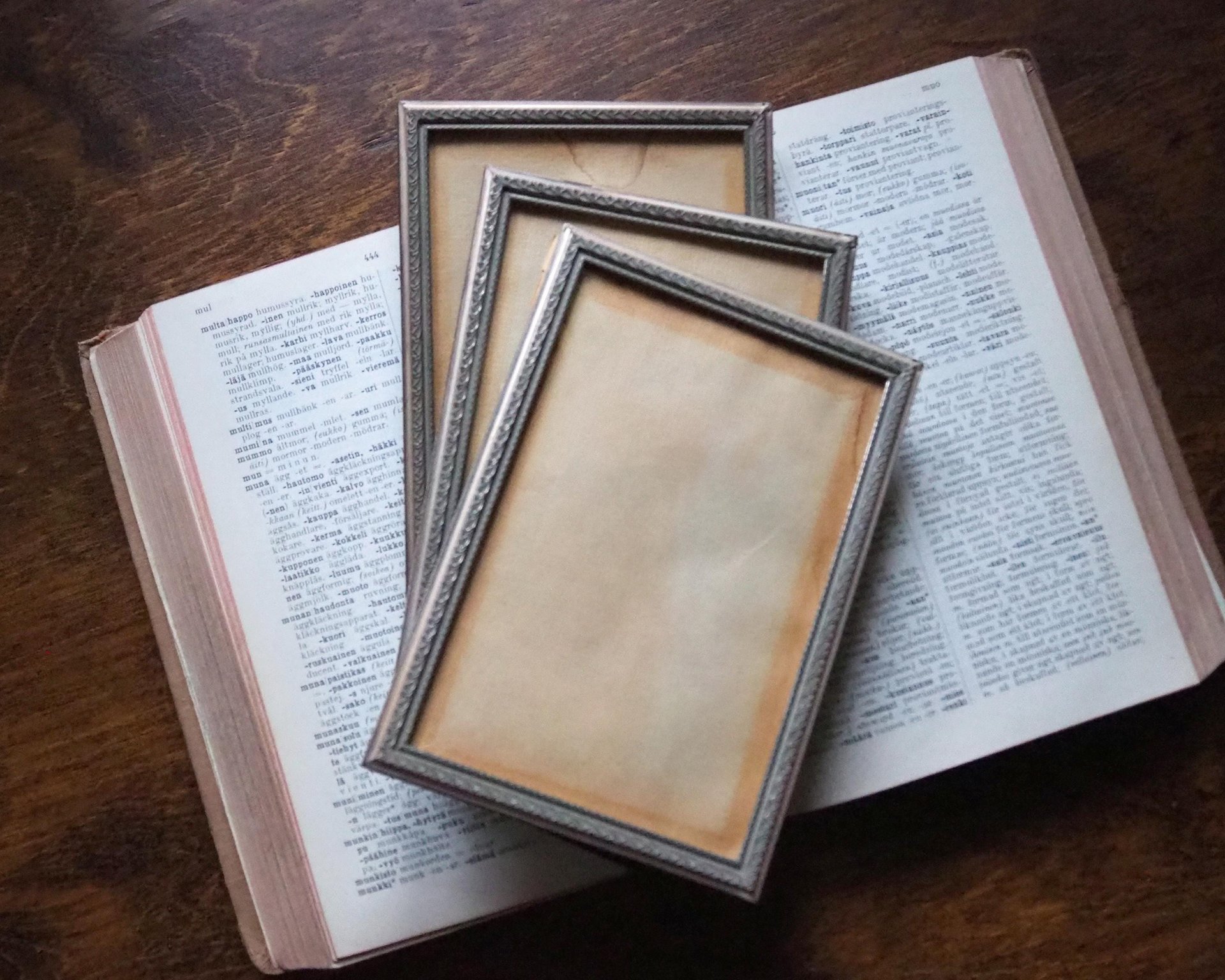 Set of three vintage photo frames | Silver plated photo frames 11x16 cm | Vintage silver plated picture frames | Vintage picture frames