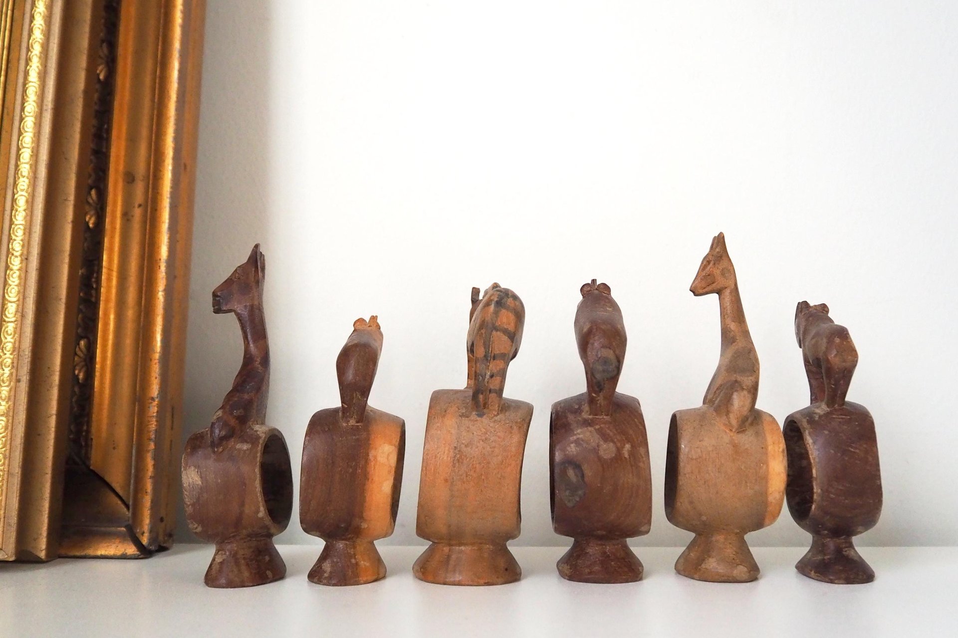 Vintage napkin rings | Set of six wooden napkin rings | Hand carved napkin rings | Set of six wooden animal napkin rings