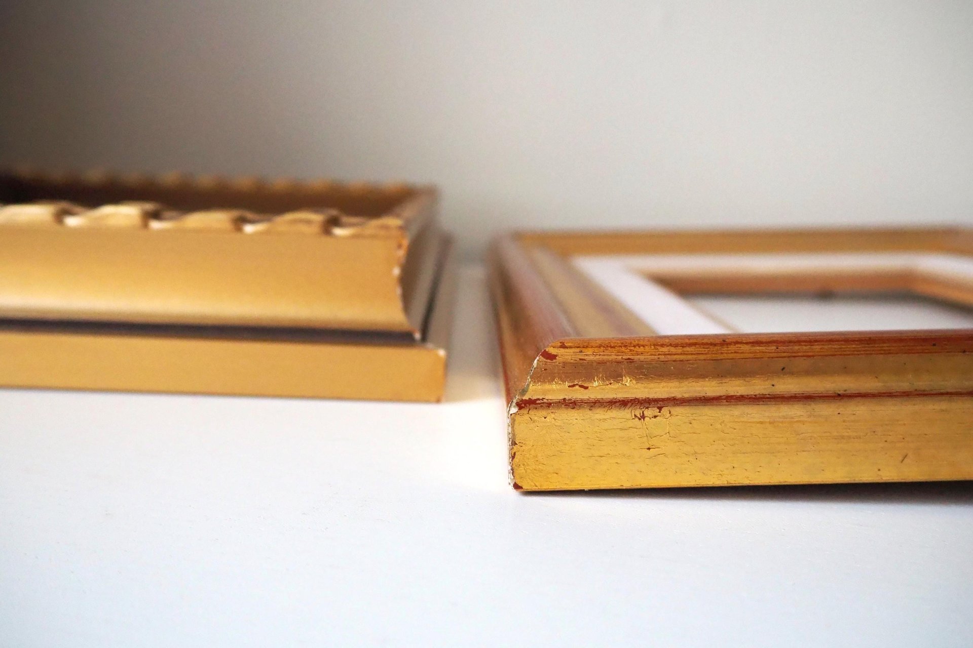 Vintage wooden frames | Vintage wooden picture frames | Gilded vintage frames | Made in Finland